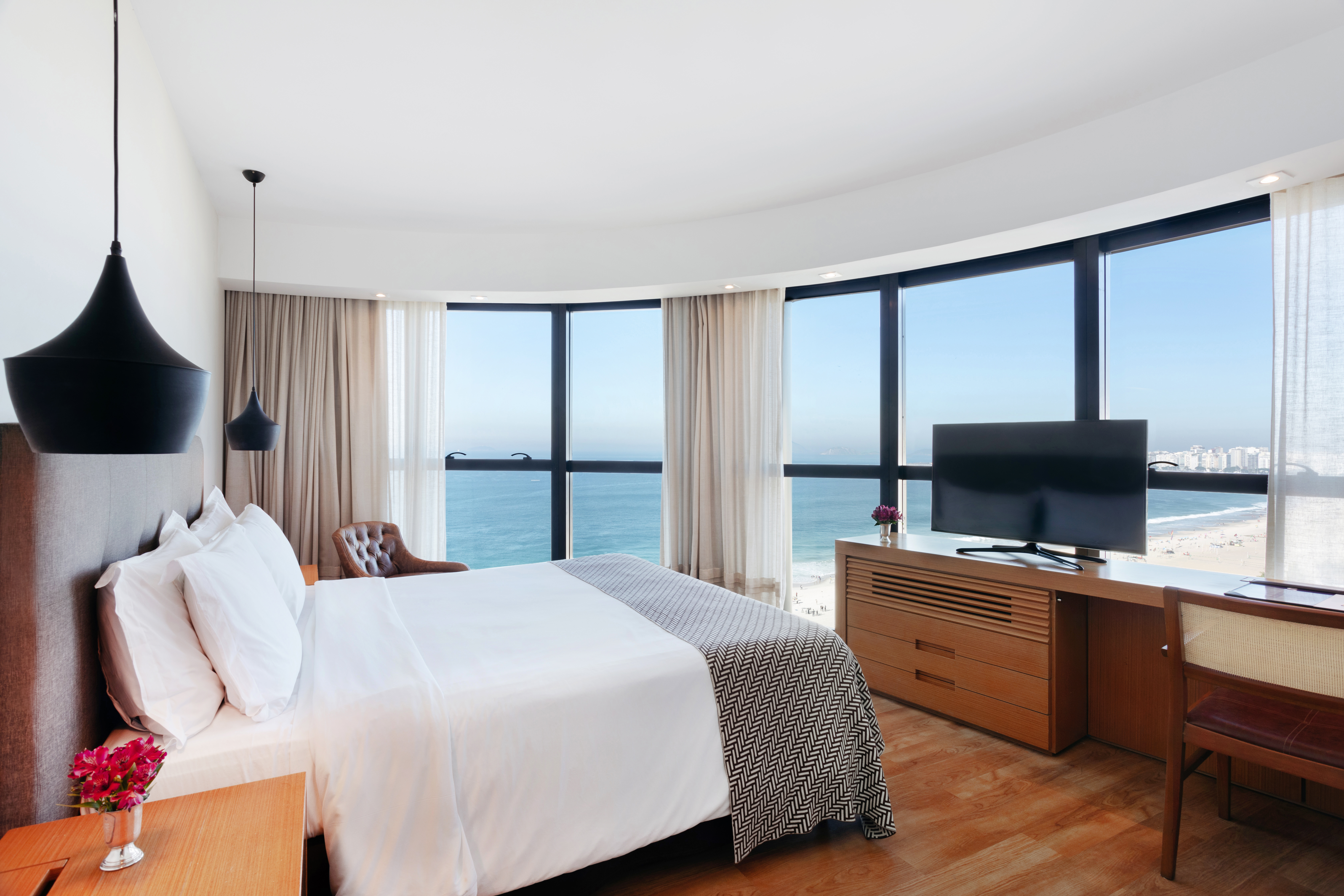 Single Deluxe with Views