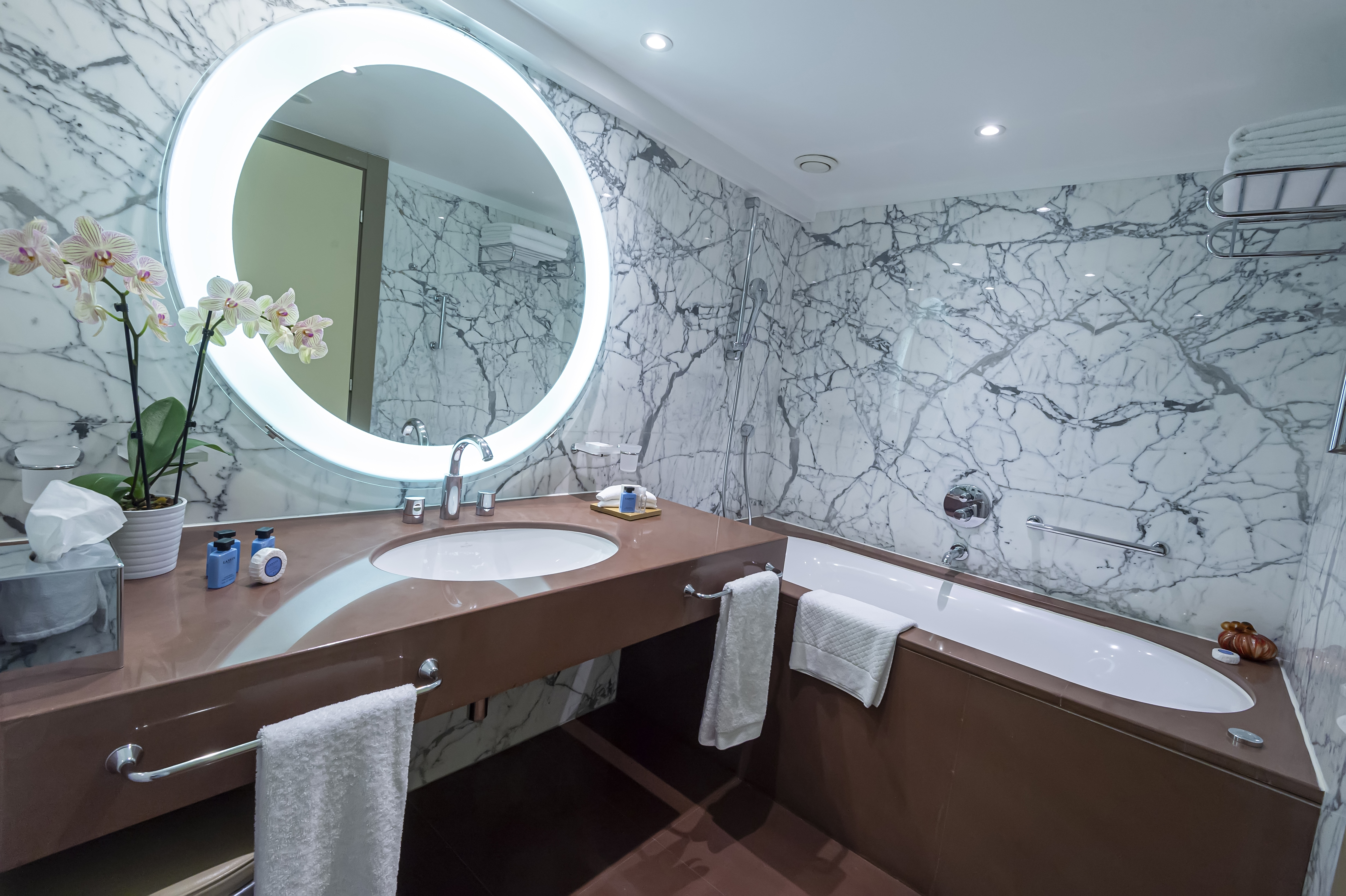 Double or Twin Deluxe