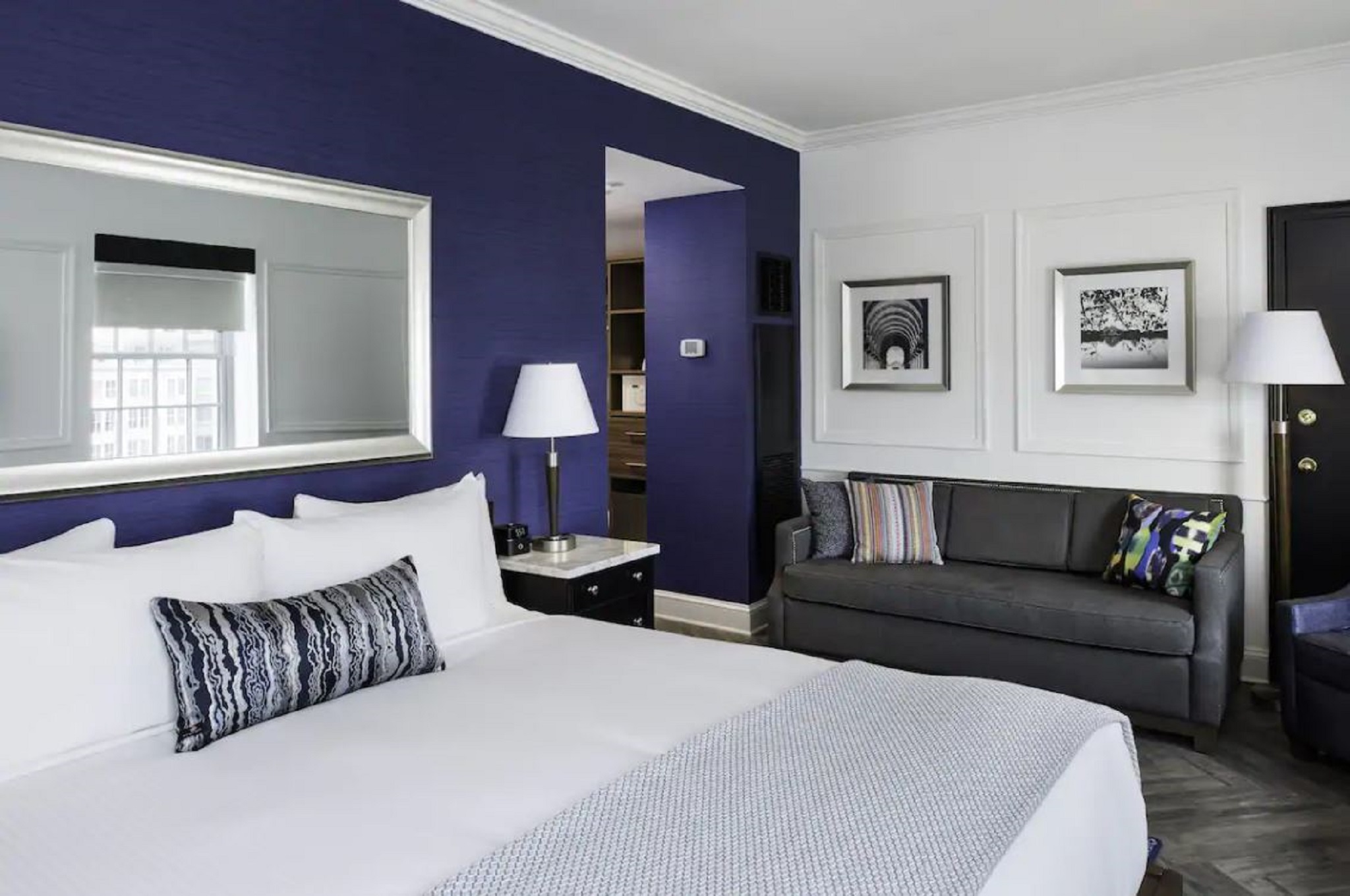 Room Deluxe King Bed