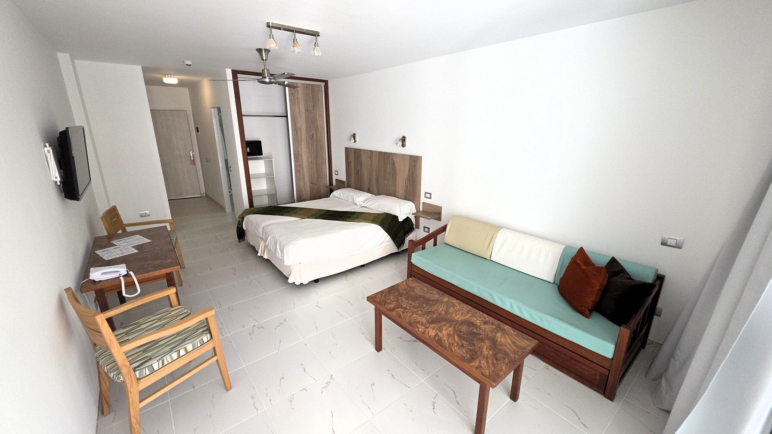 Double or Twin Standard