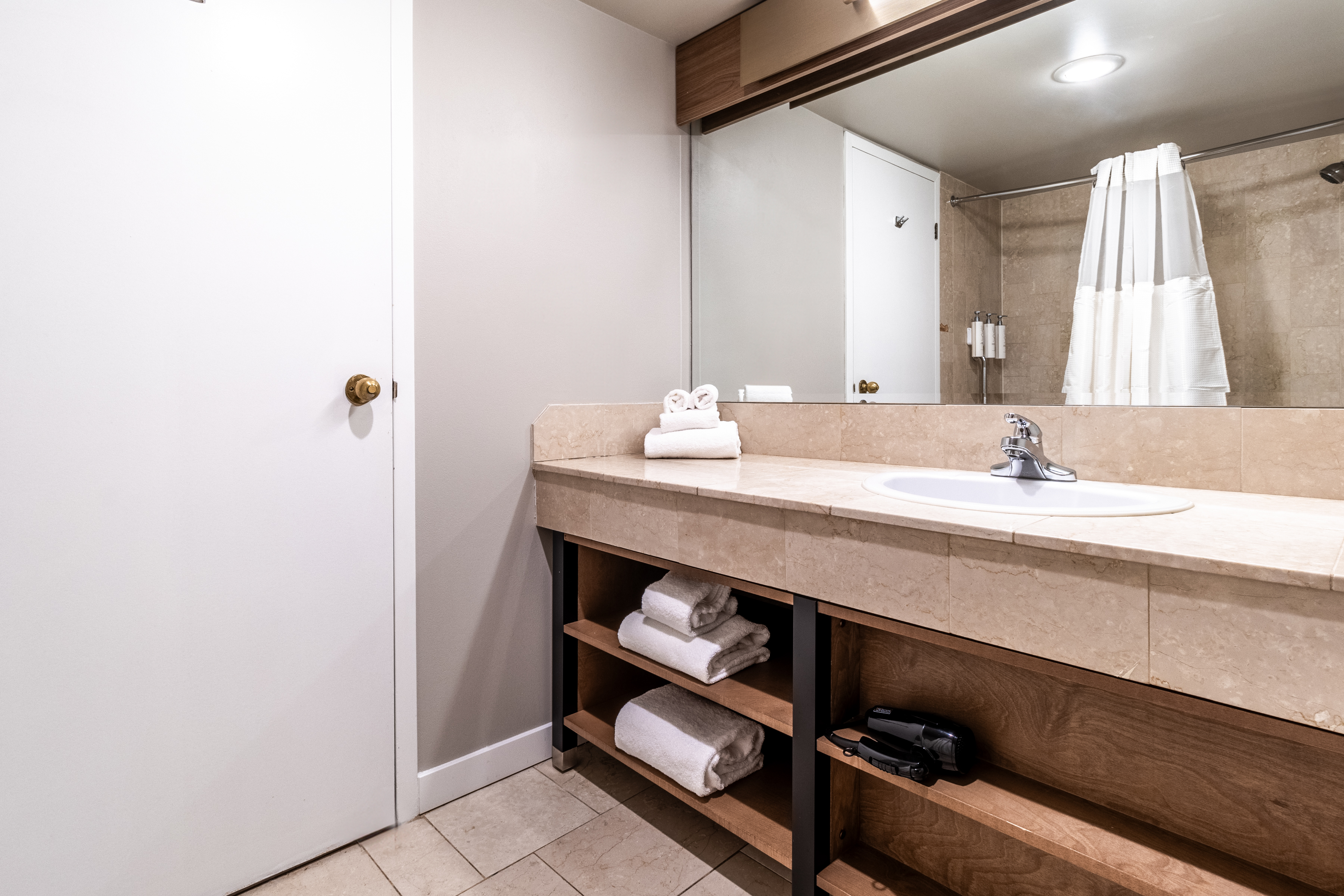 Double Queen Size Bed