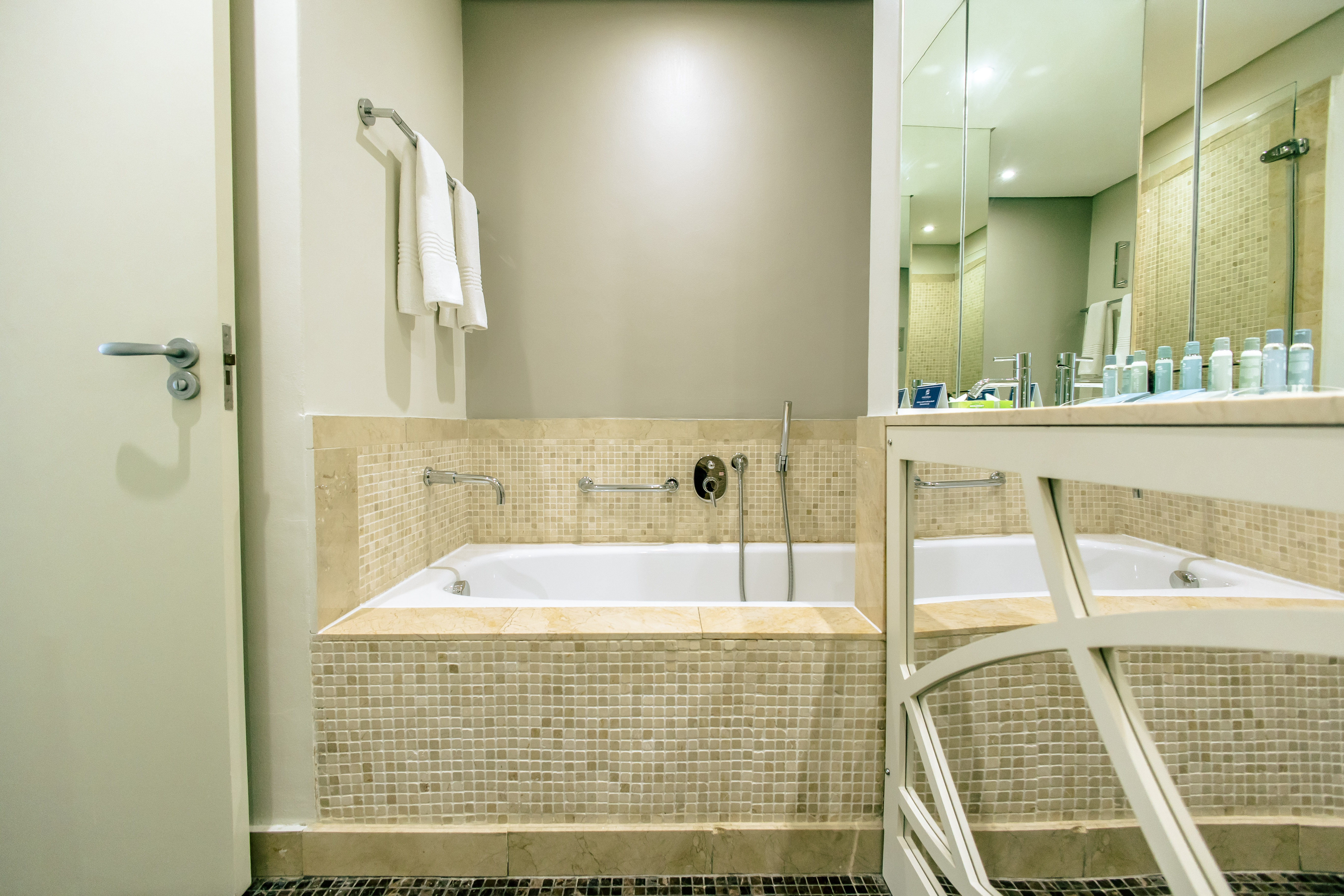 Single Deluxe Sea View