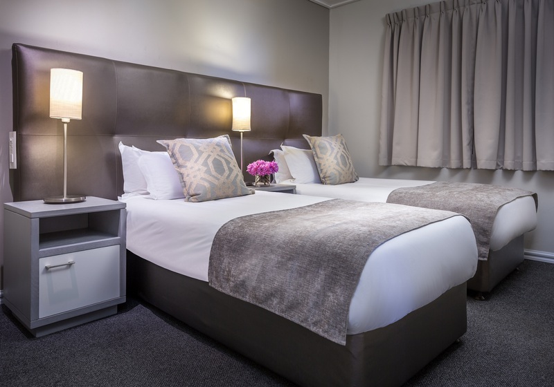 Single Classic Mountain View