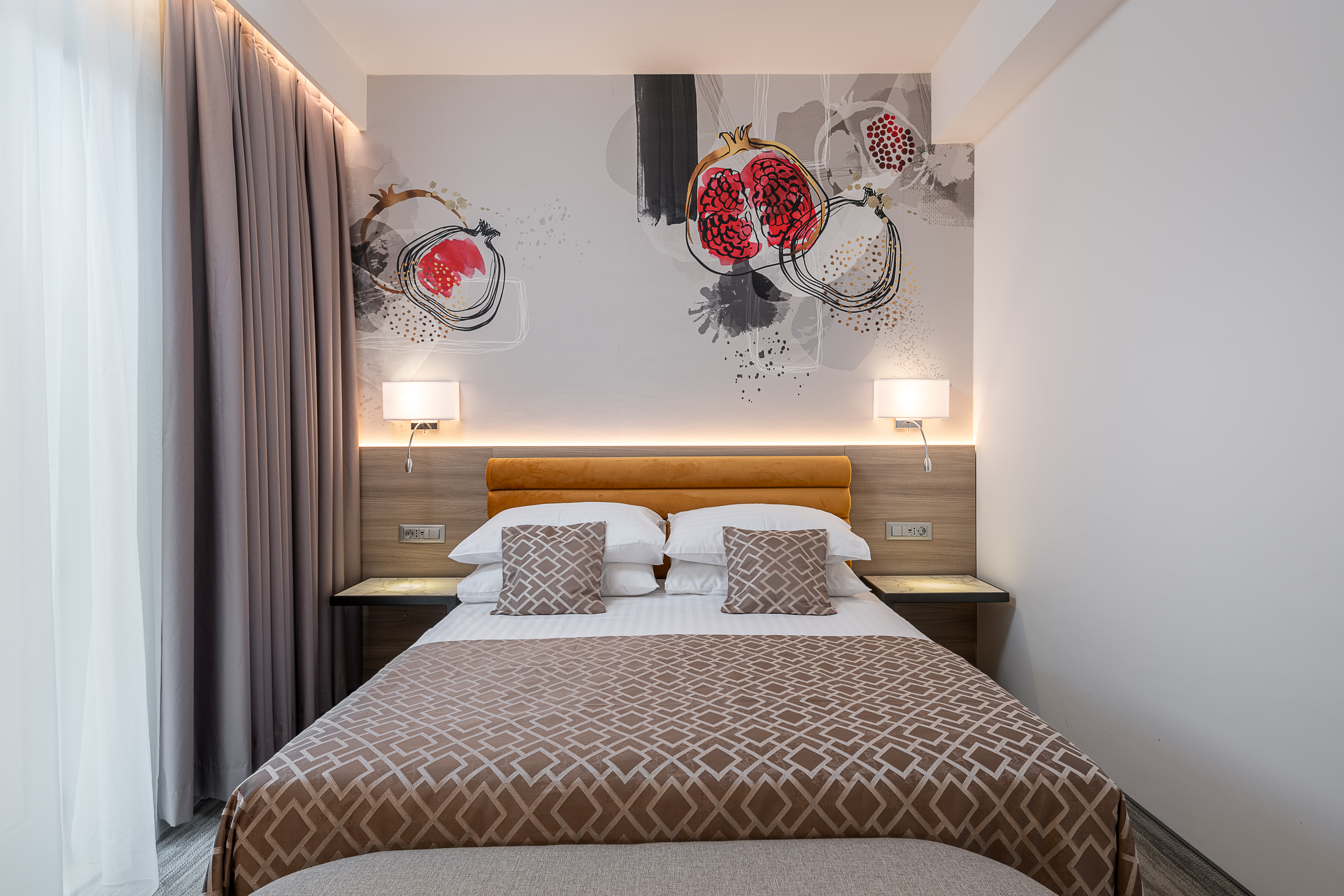 Double or Twin Standard