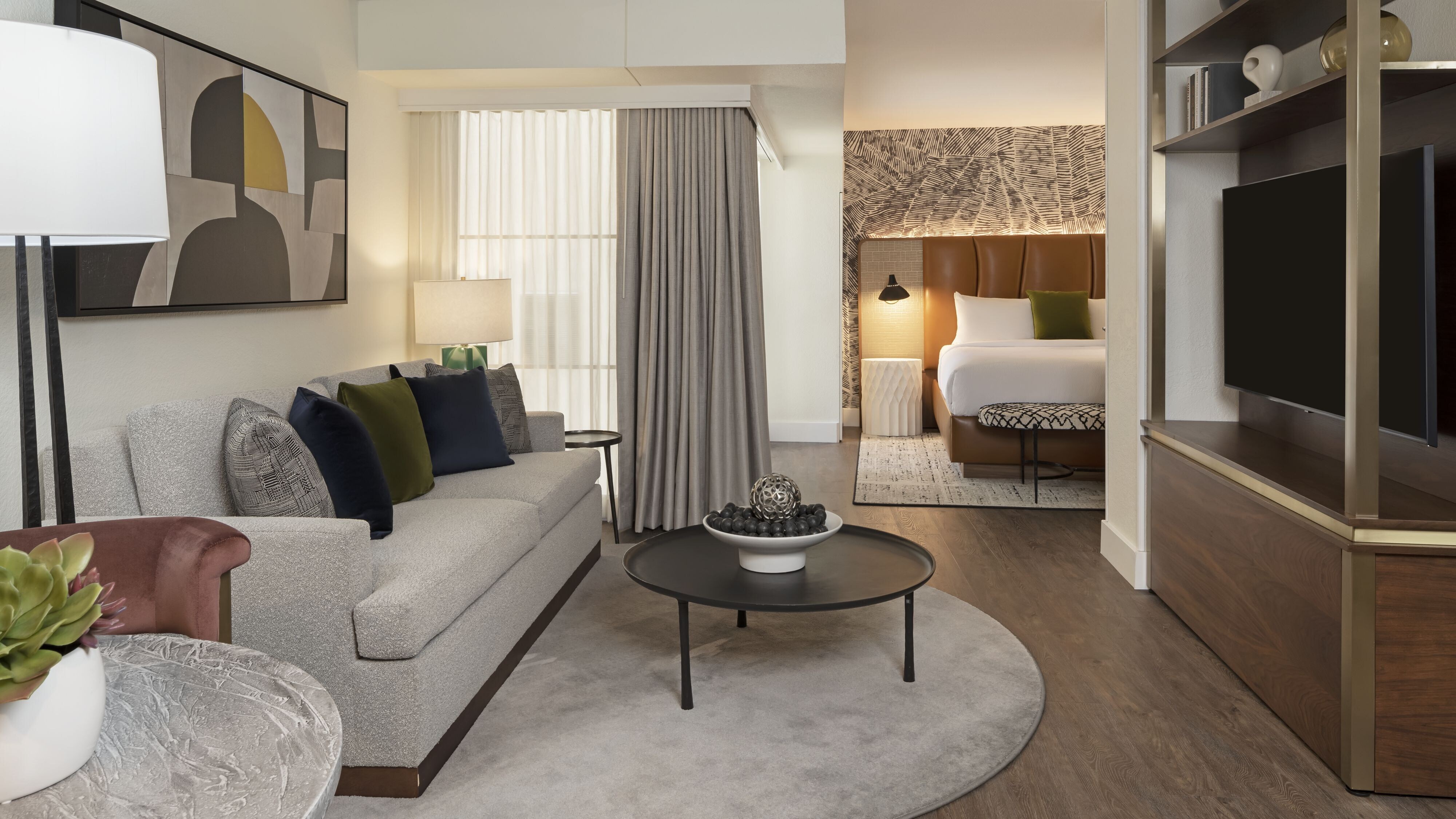 Suite Queen Bed Non Smoking