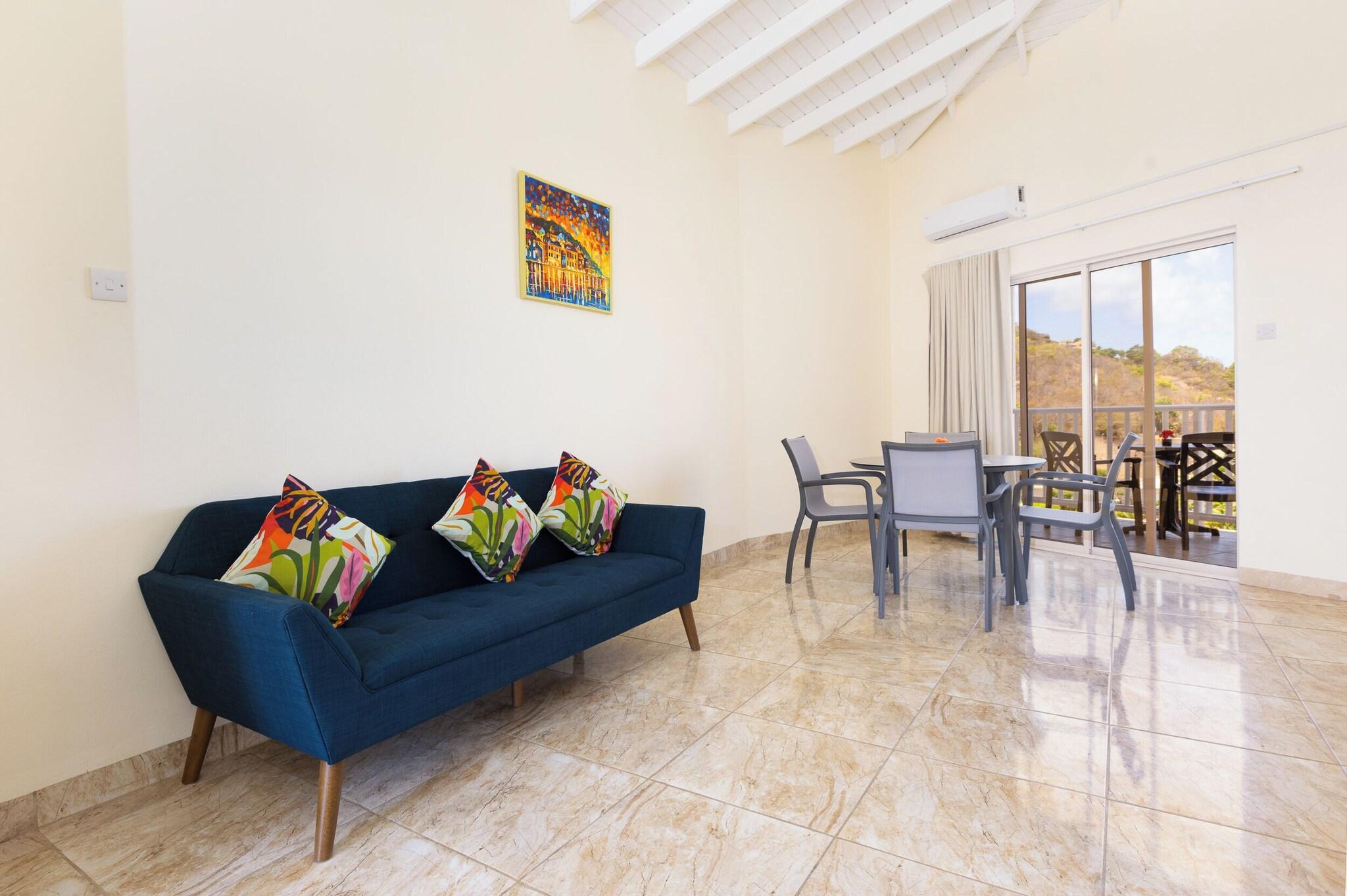 Suite Ocean View King Bed