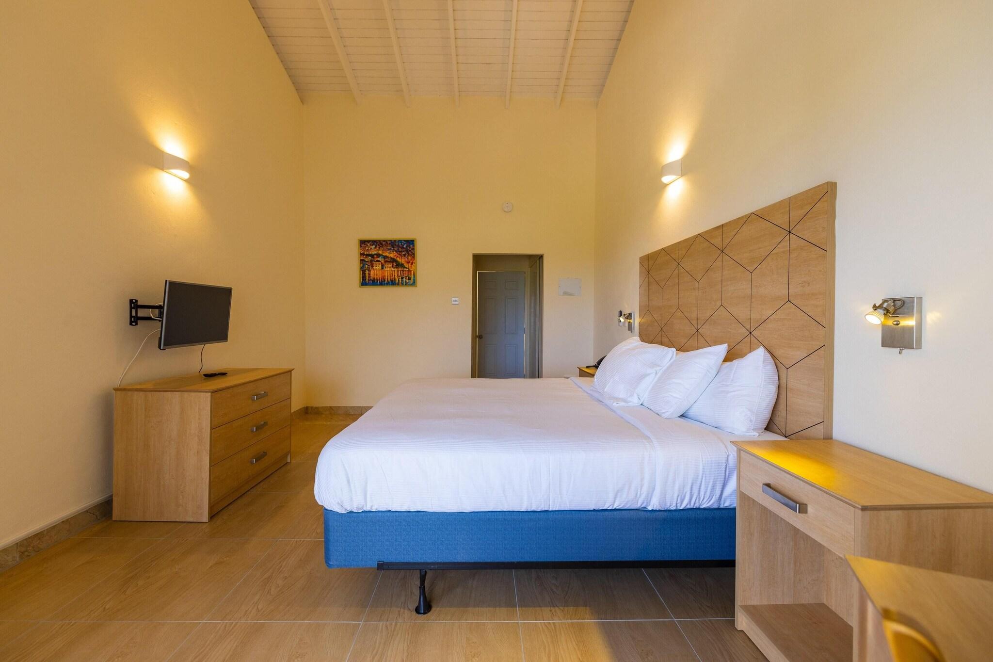 Double Ocean View King Bed