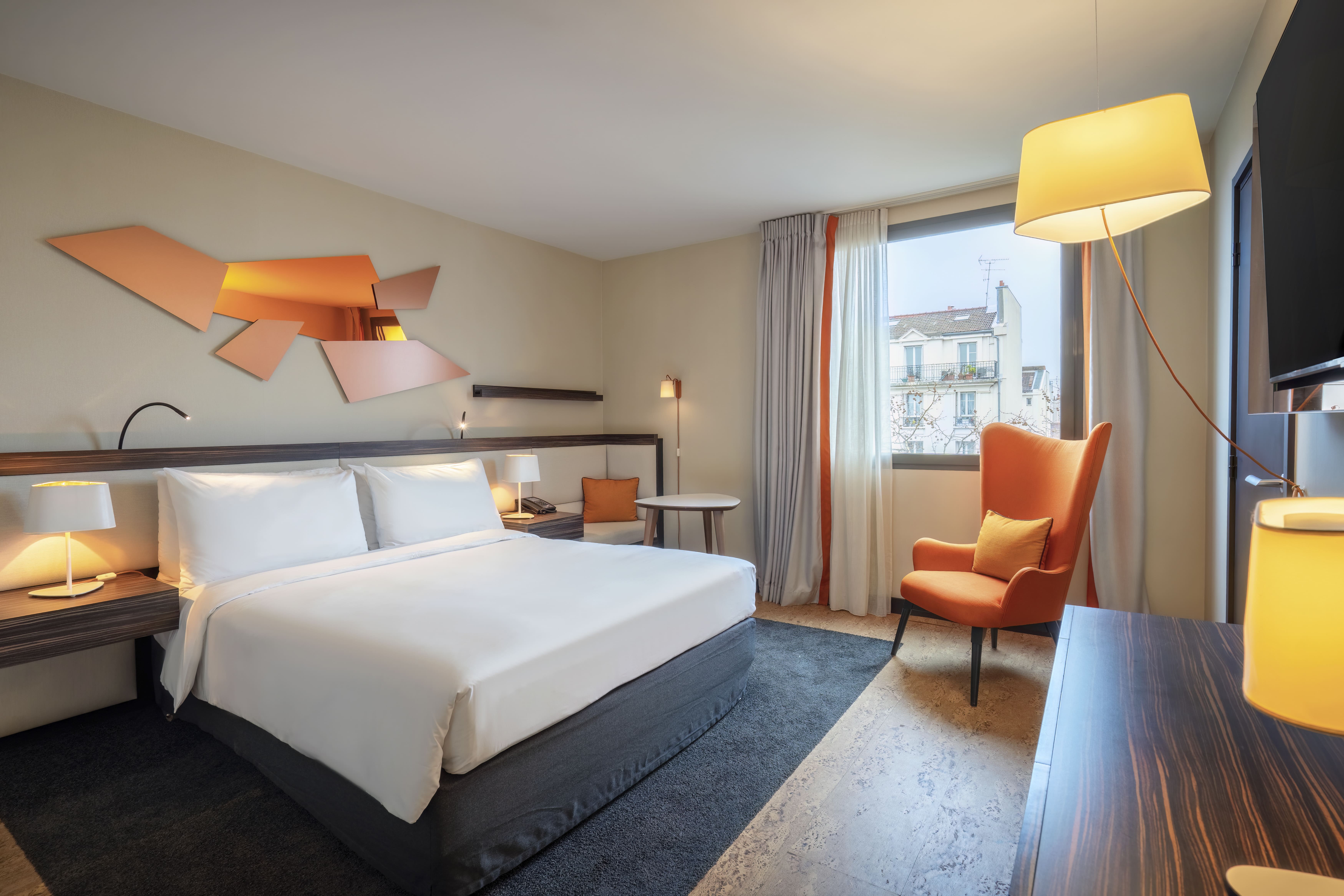 Double Accessible-queen Size Bed