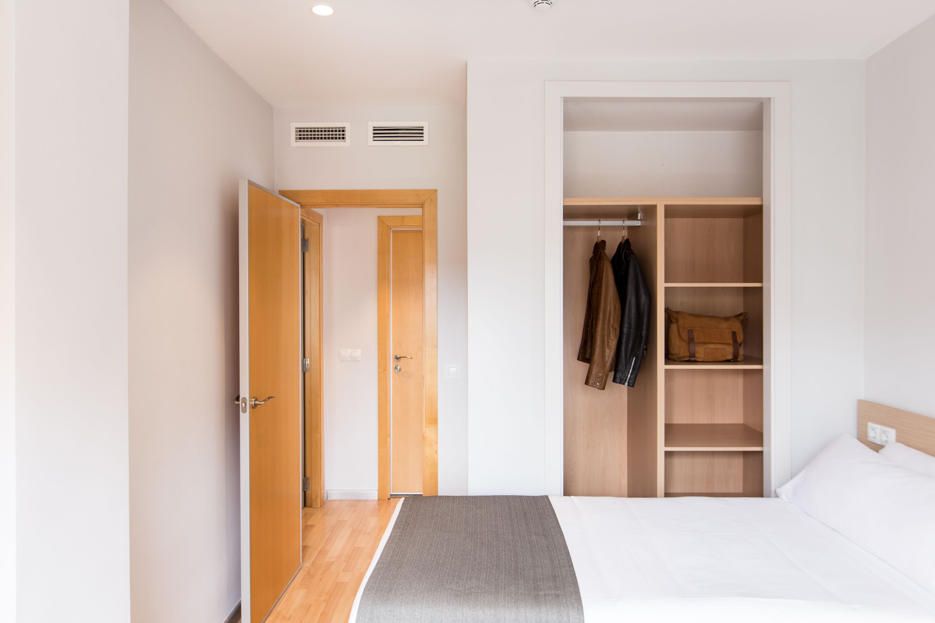 Apartment Capacity 6