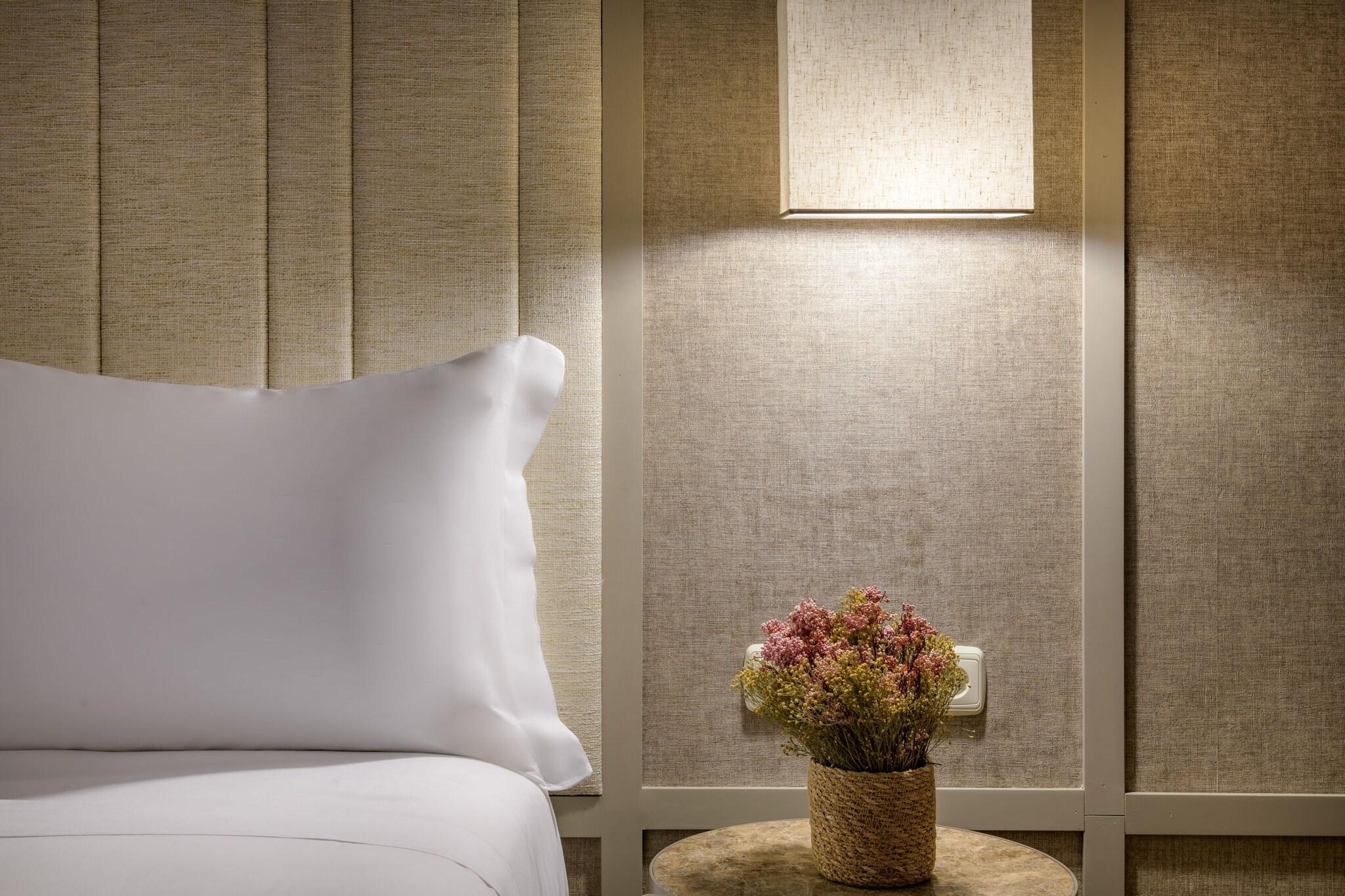 Room Deluxe Two Queen Beds