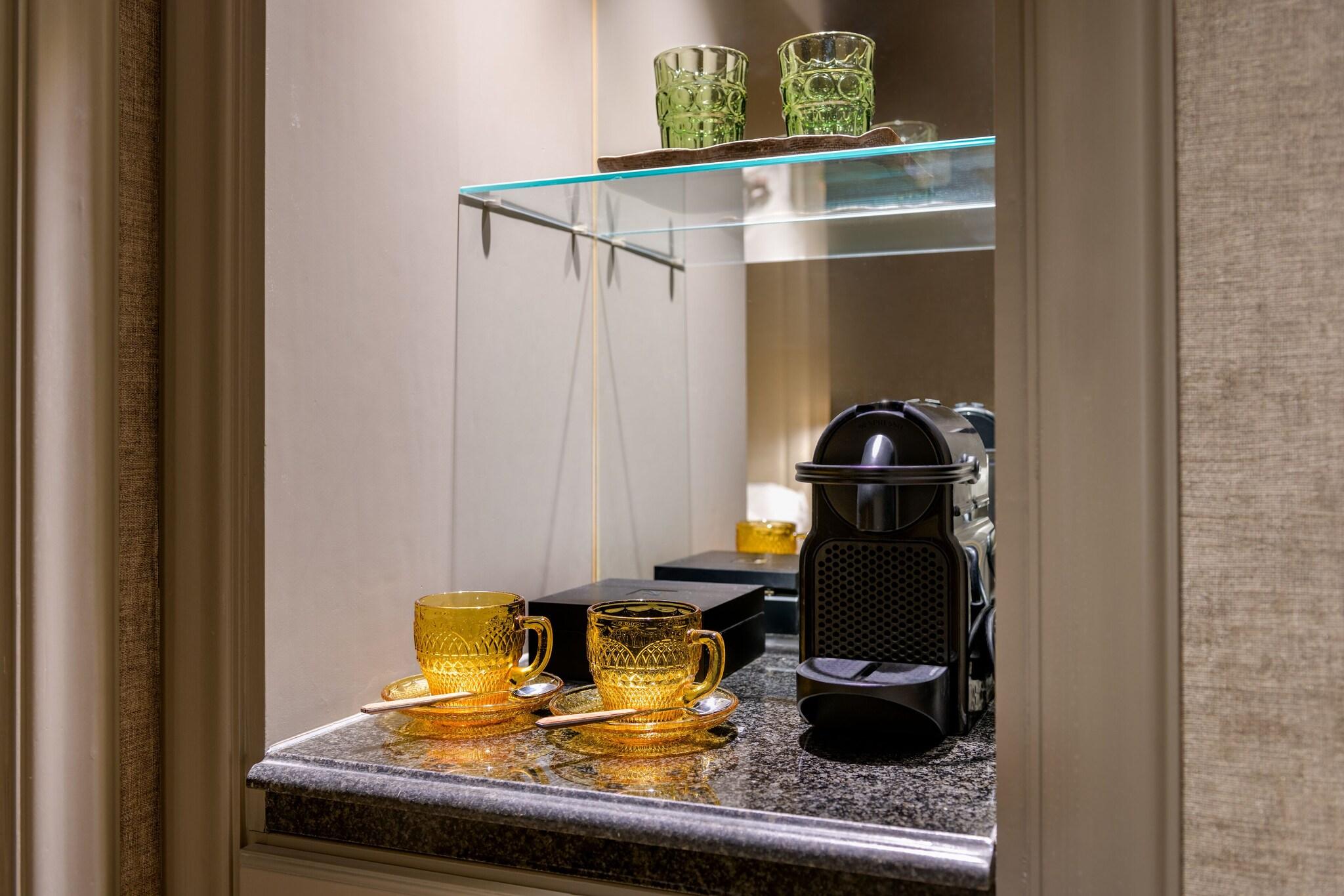 Family Room Two Queen Beds