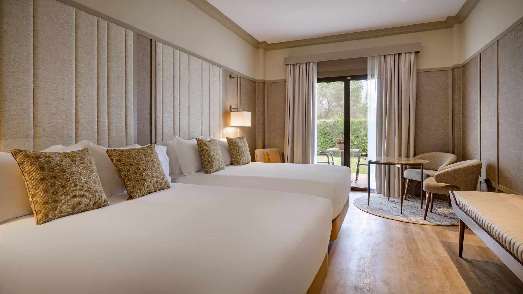 Quadruple Deluxe Garden View