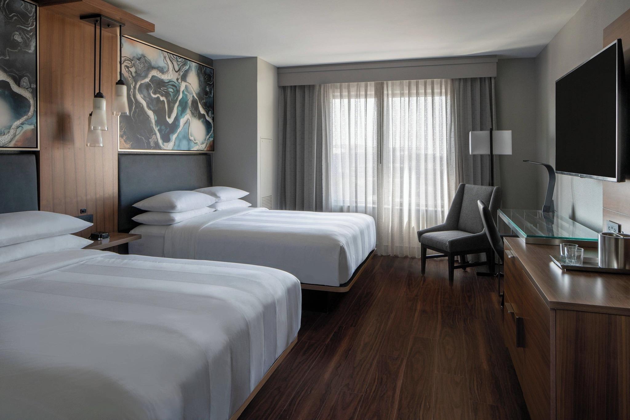 Double Club Two Queen Beds