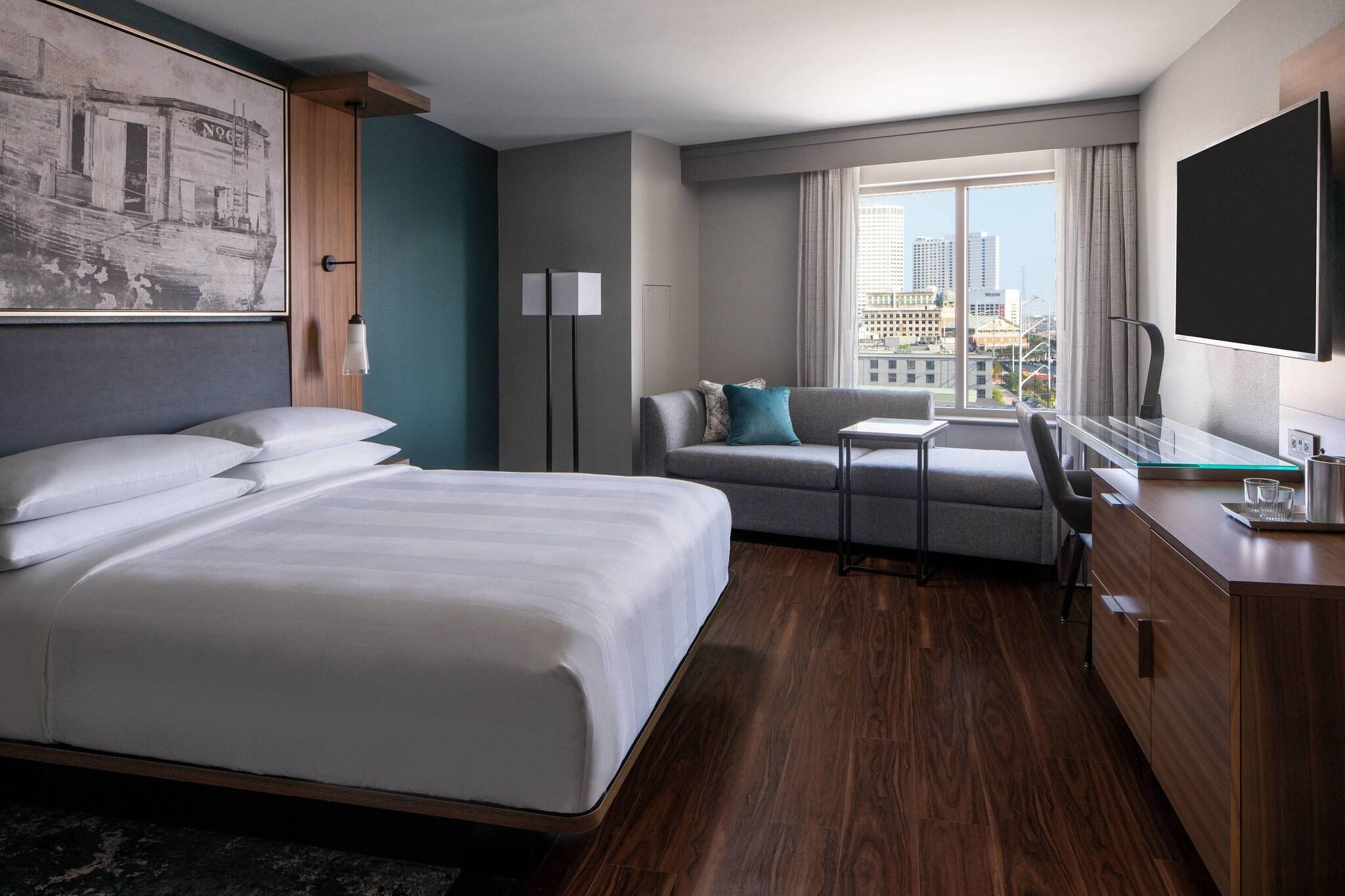 Junior Suite King Bed One Bedroom 