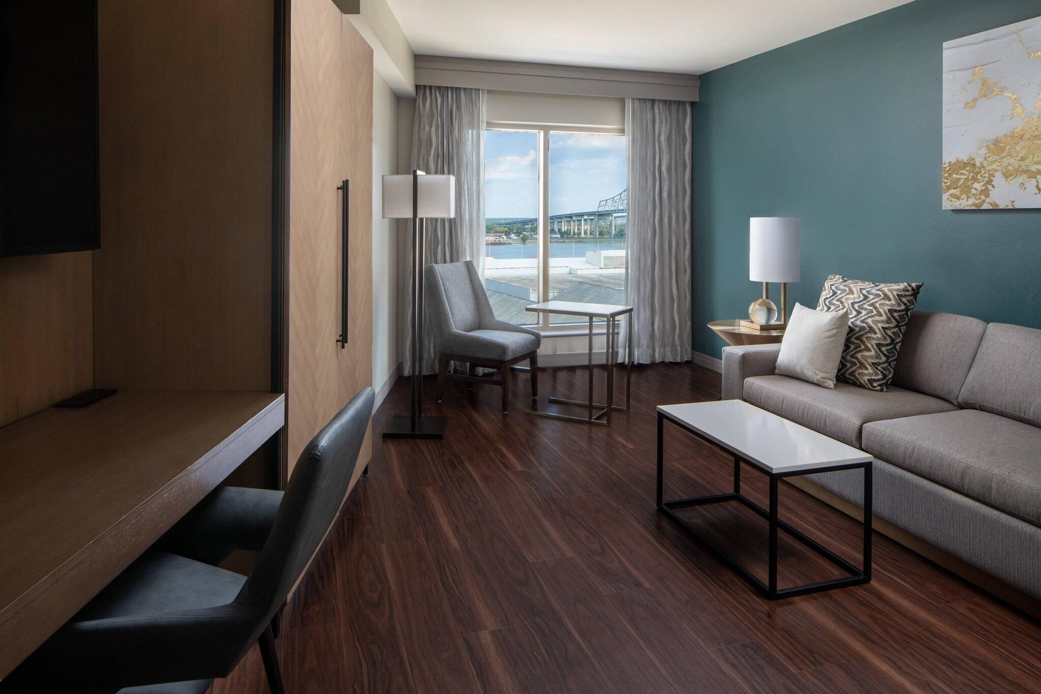 Junior Suite King Bed One Bedroom 