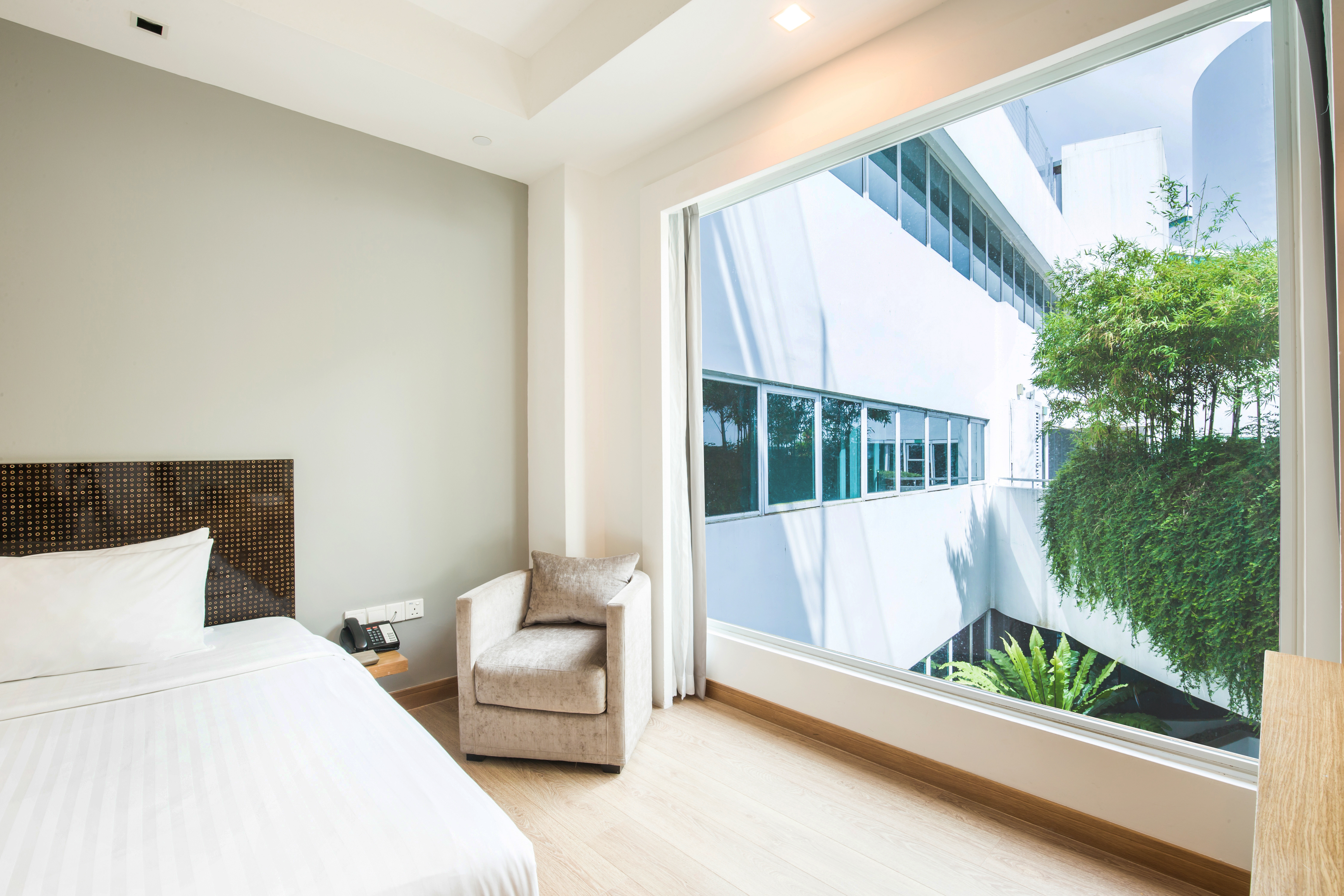 Double or Twin Deluxe