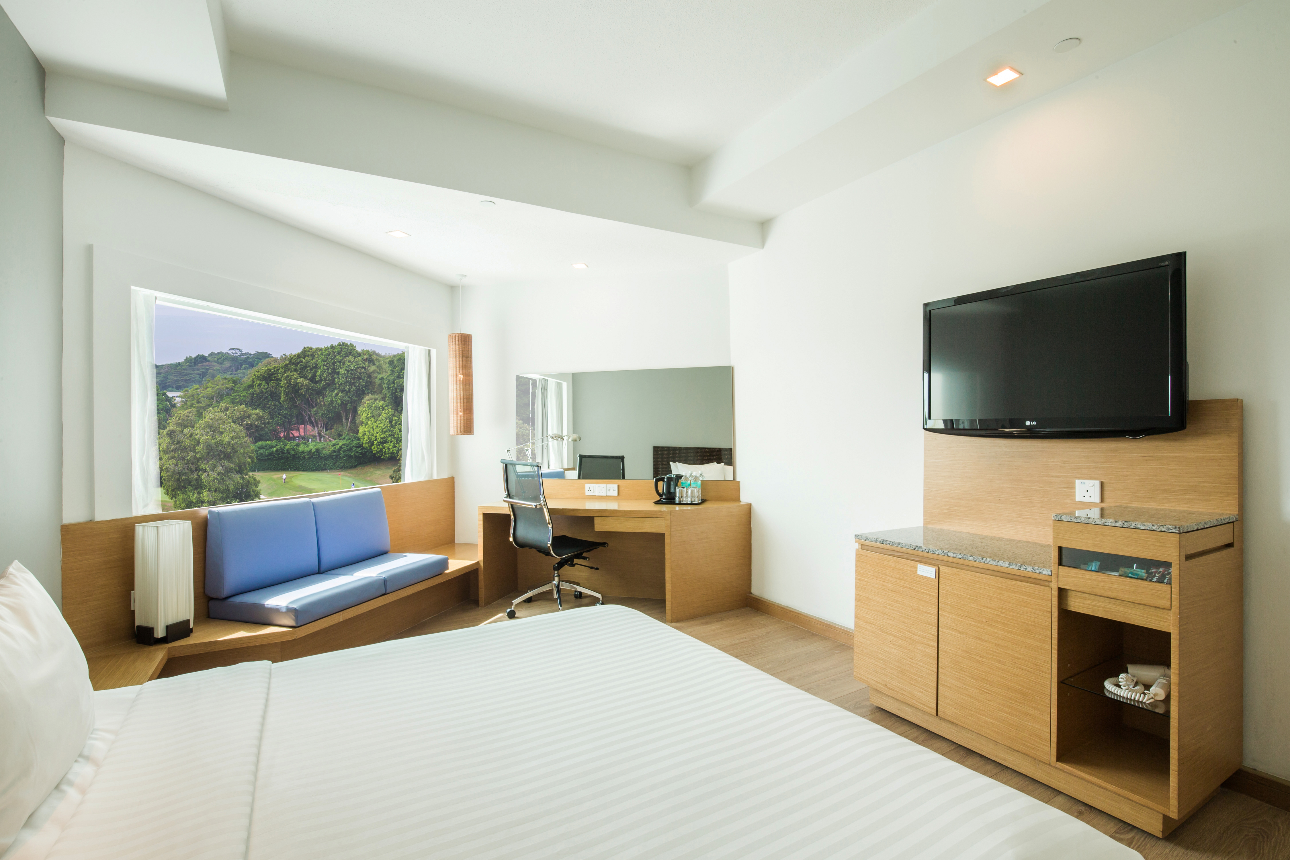 Double or Twin Deluxe