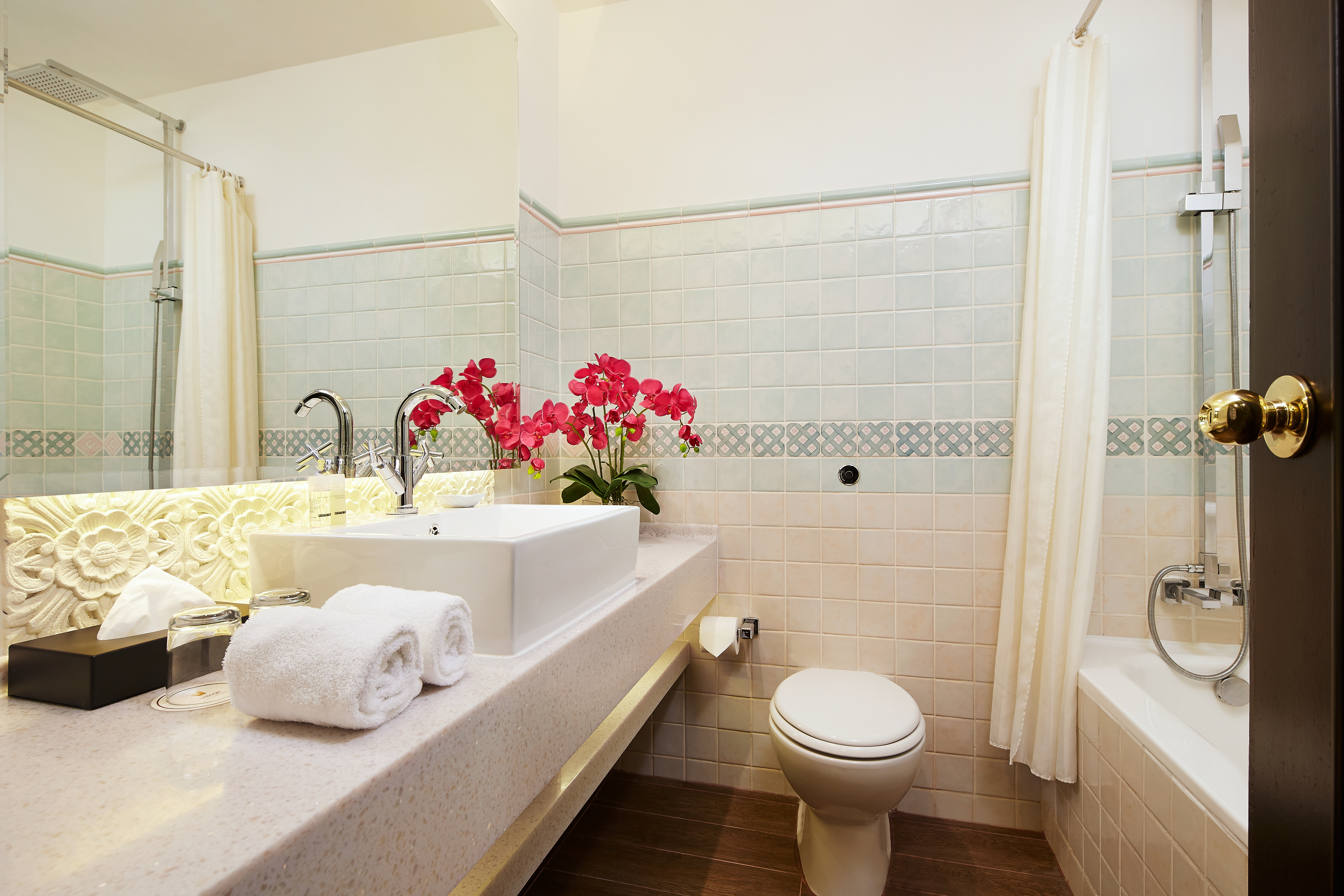 Double or Twin Superior