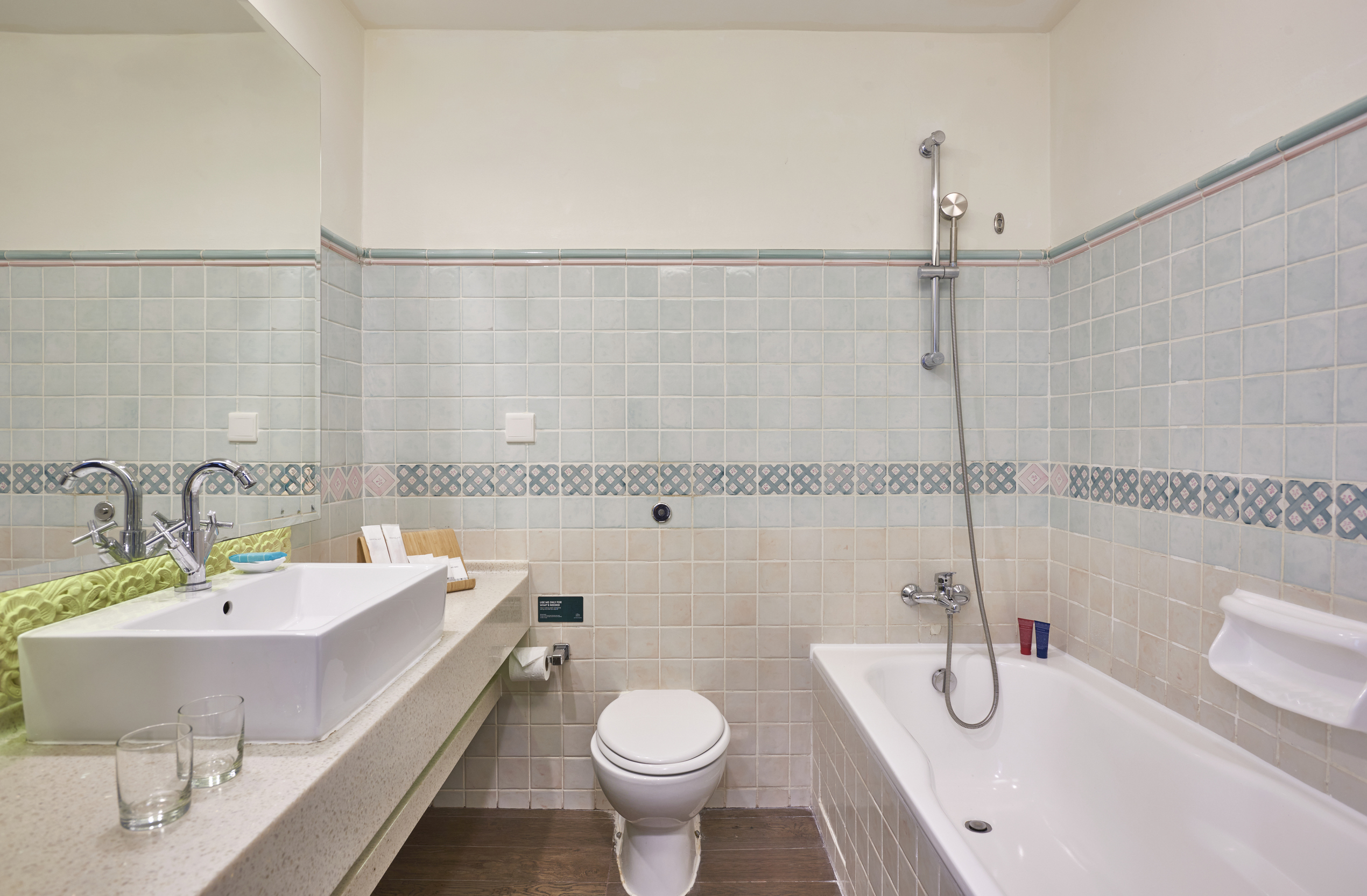 Double or Twin Deluxe