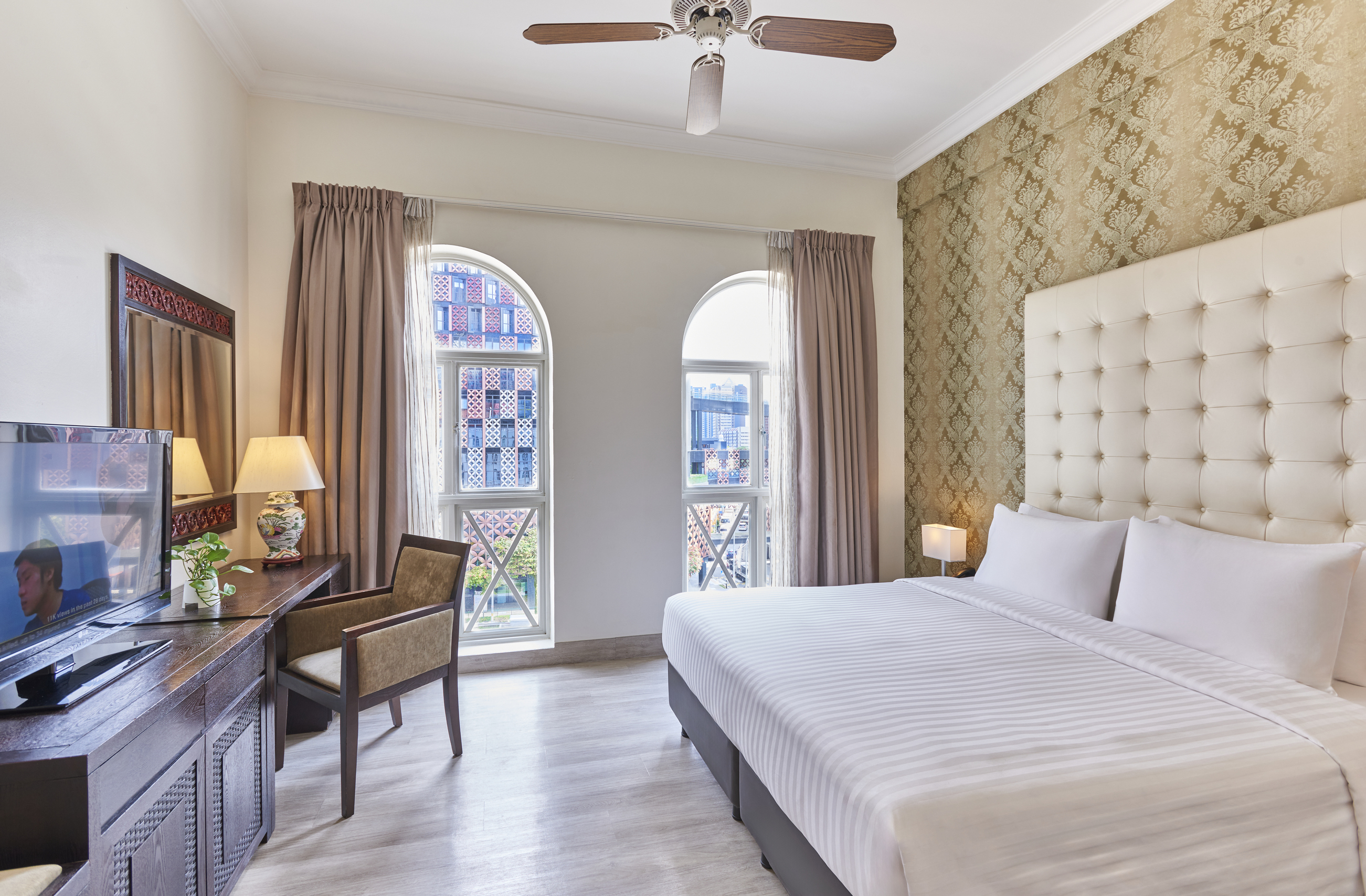 Double or Twin Deluxe