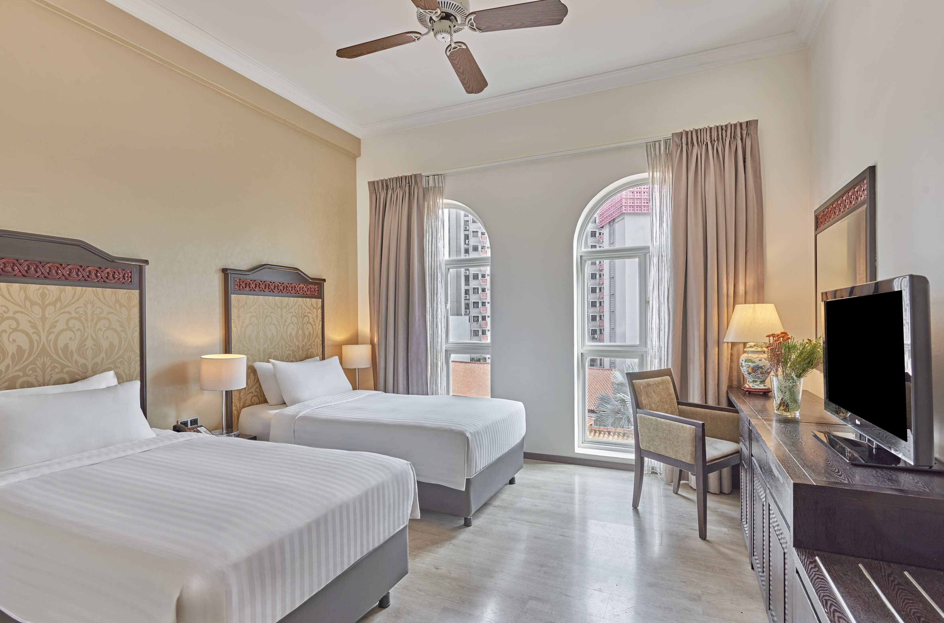 Double or Twin Superior