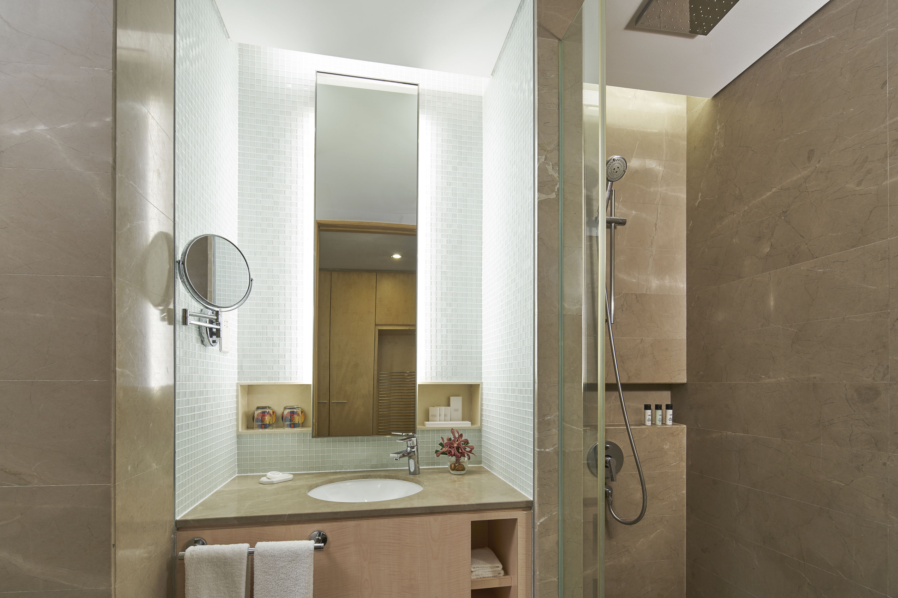 Double or Twin Deluxe