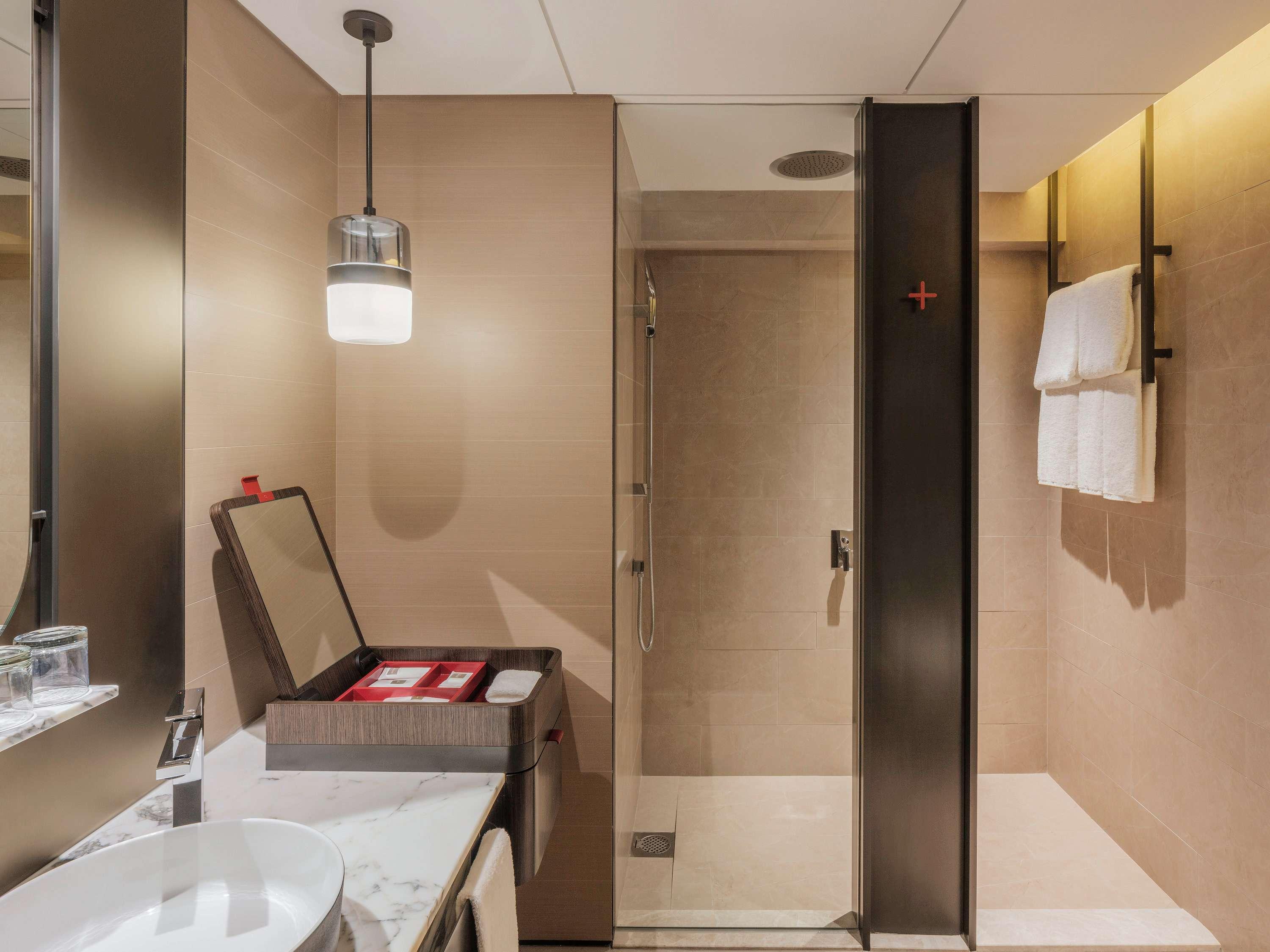 Suite with Kitchenette with Views