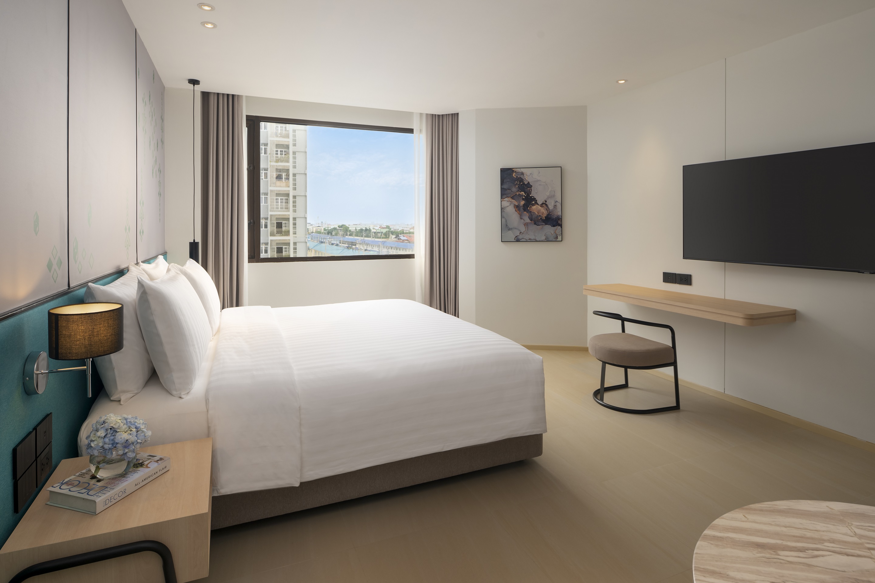 Double Premier King Bed