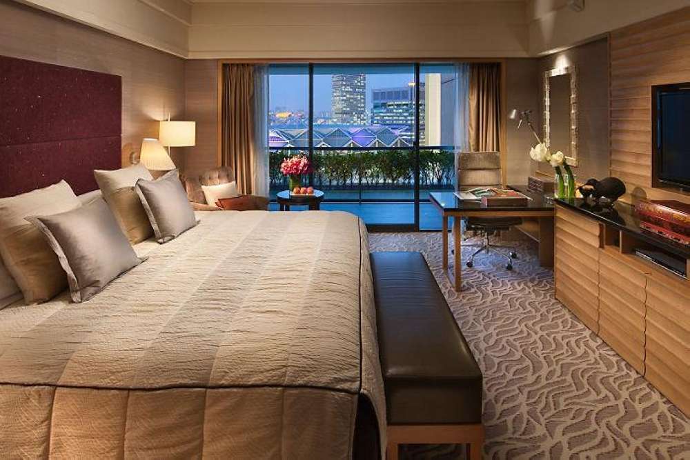 Double Premier King Bed