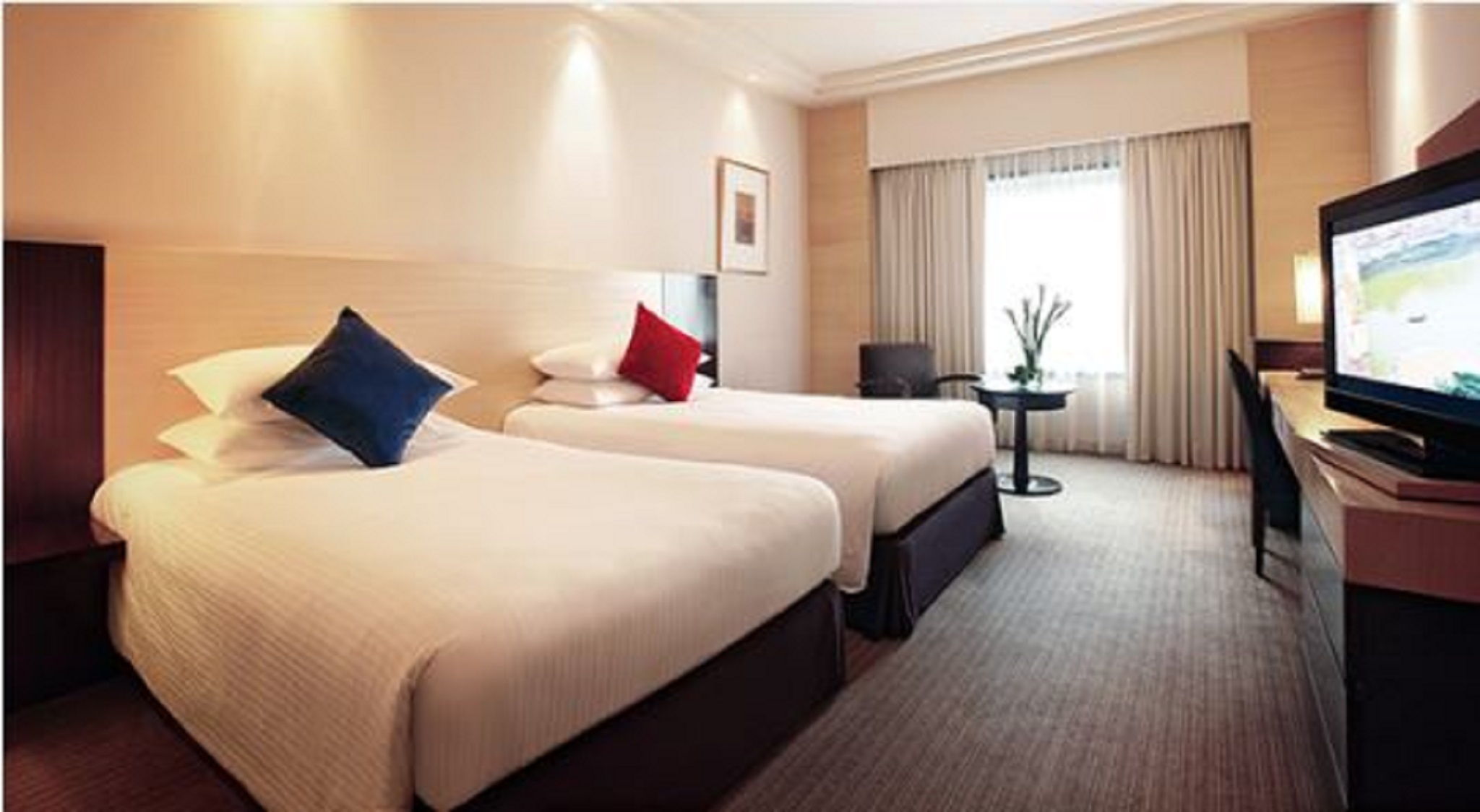 Double Single Deluxe King Bed