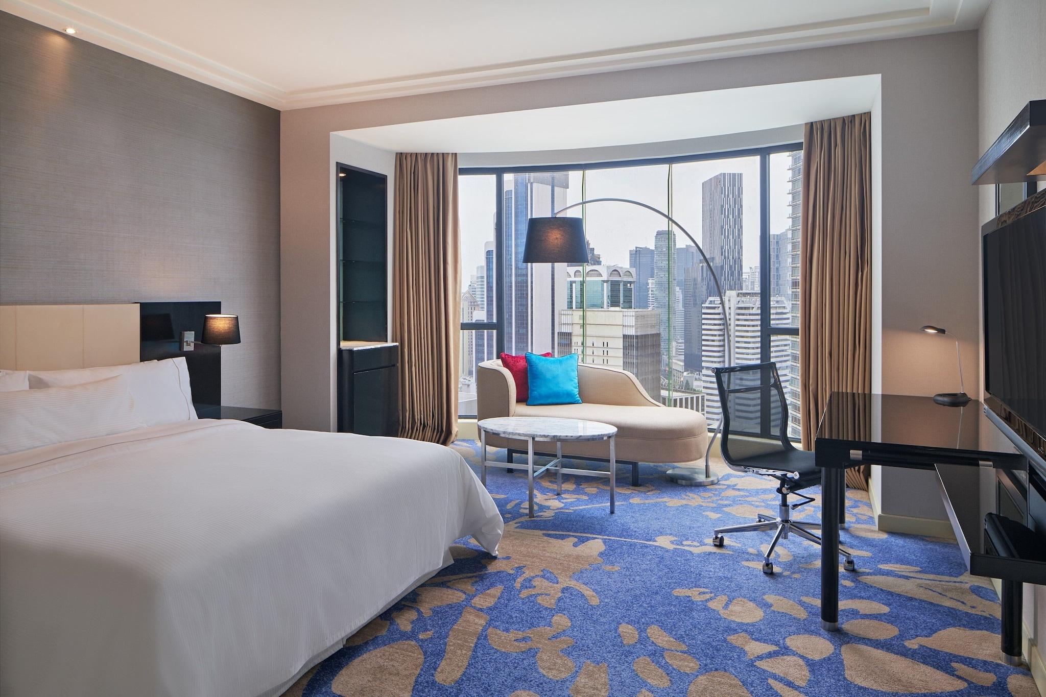 Double Club King Bed