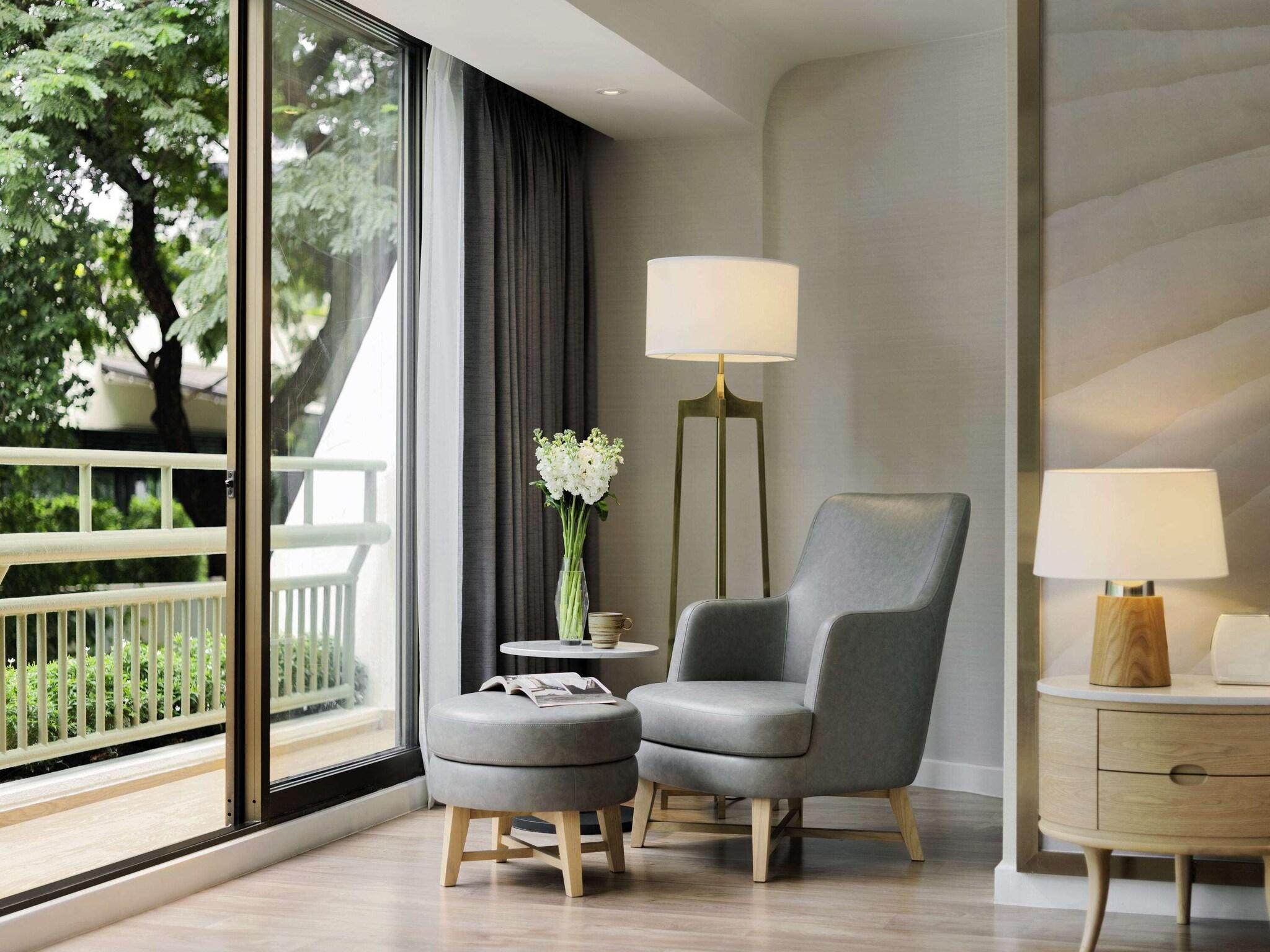 Suite Deluxe King Bed