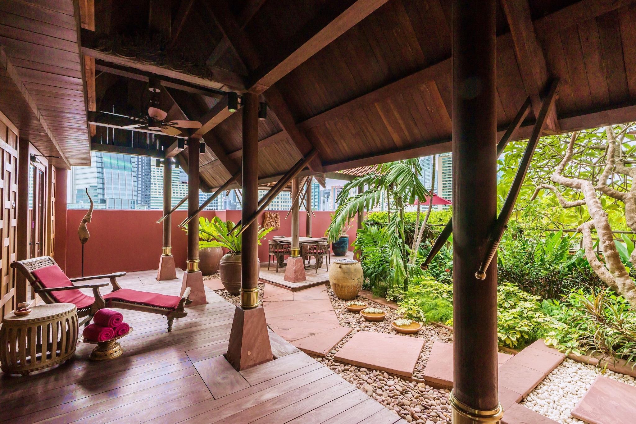 Suite King Bed One Bedroom 