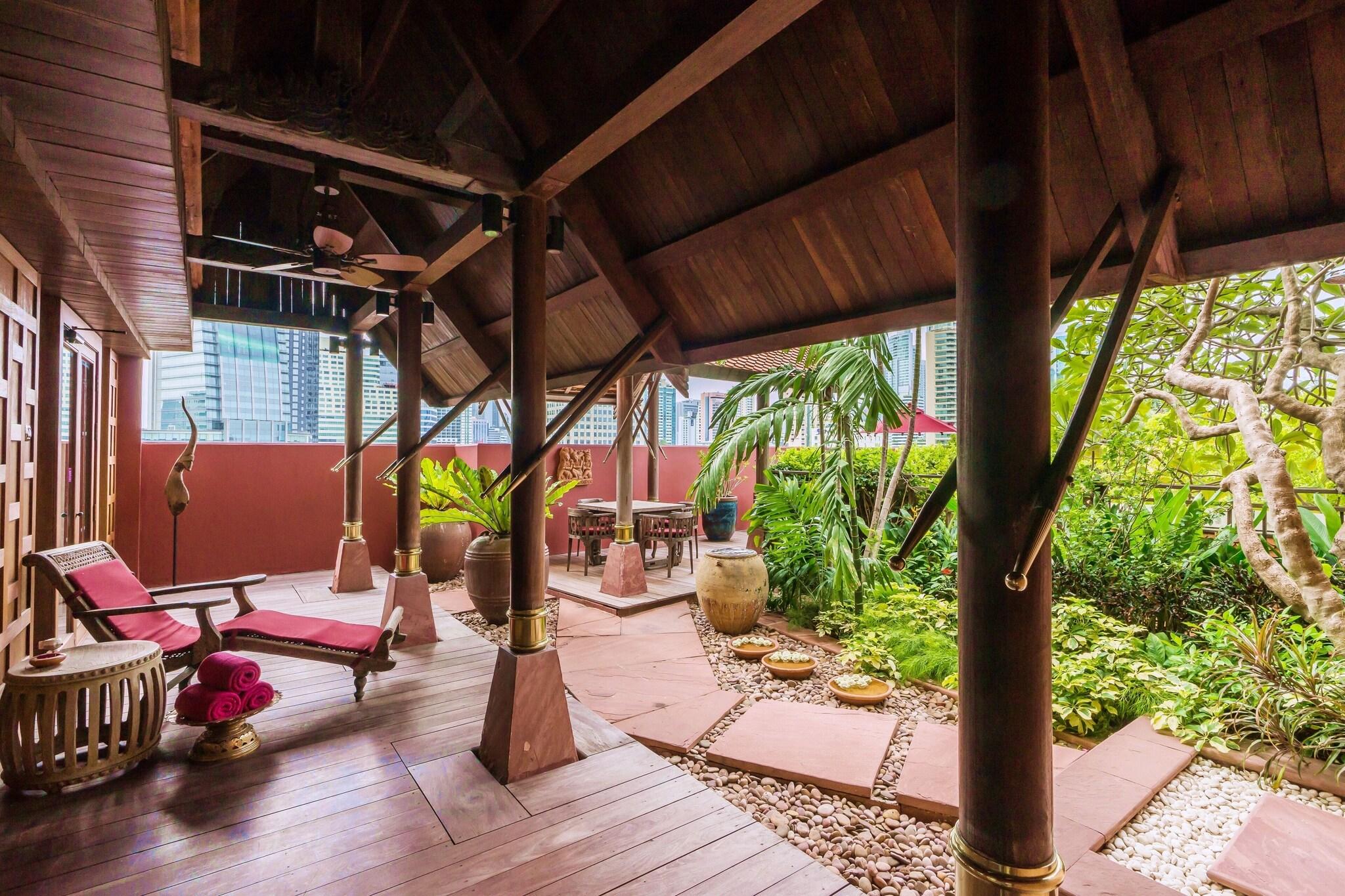 Suite King Bed One Bedroom 