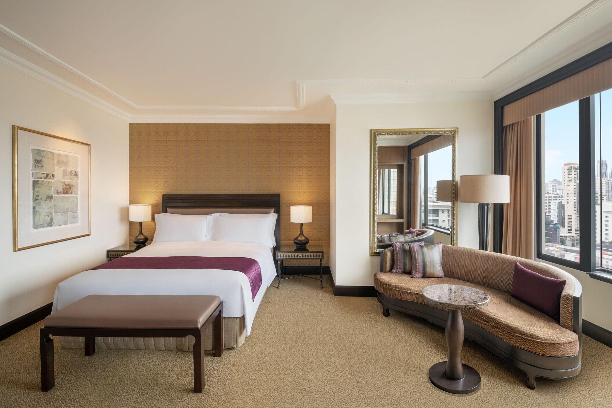 Suite King Size Bed