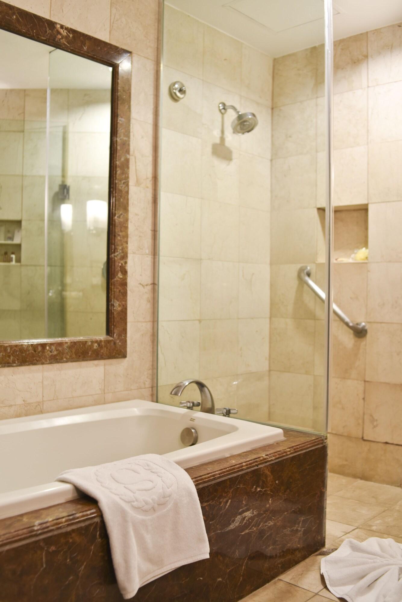 Double Two Queen Beds