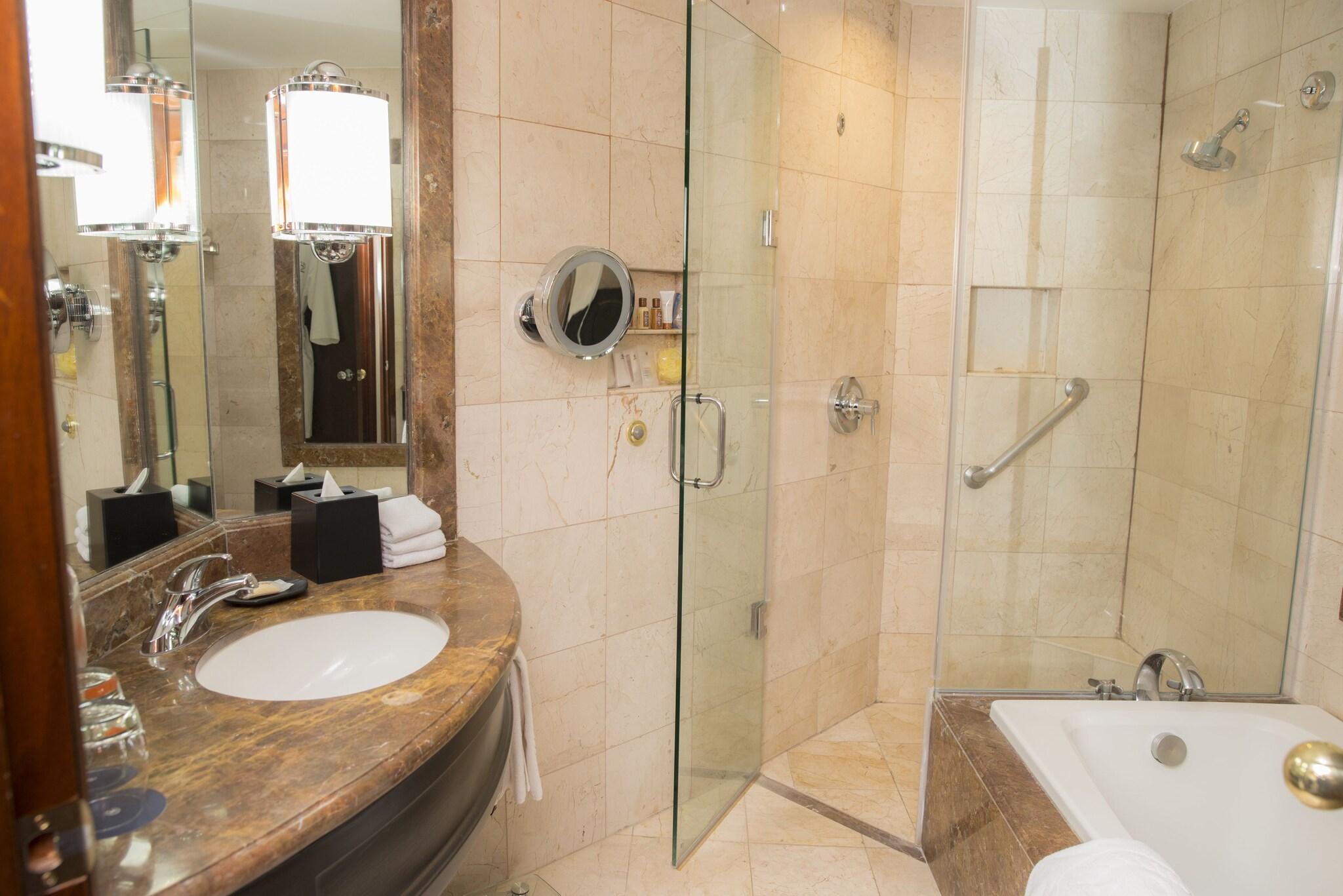 Double City View King Bed