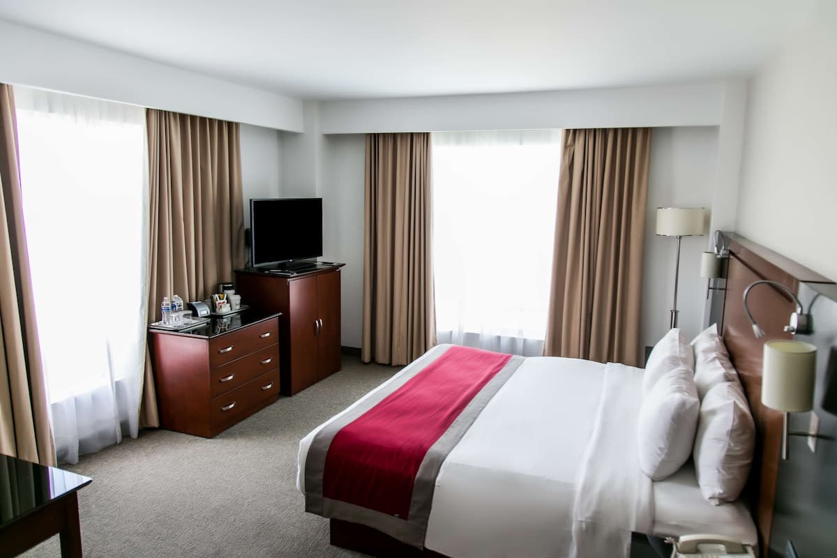 Double Premium King Bed