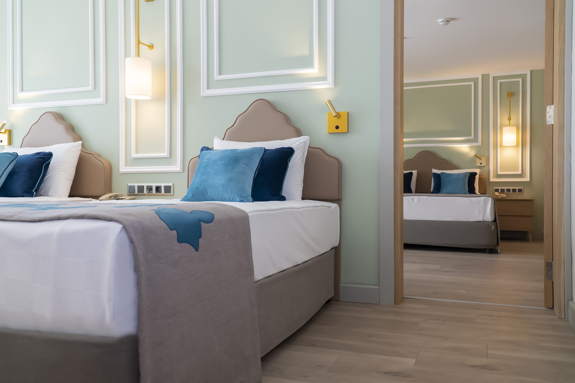 Family Room Connecting Room