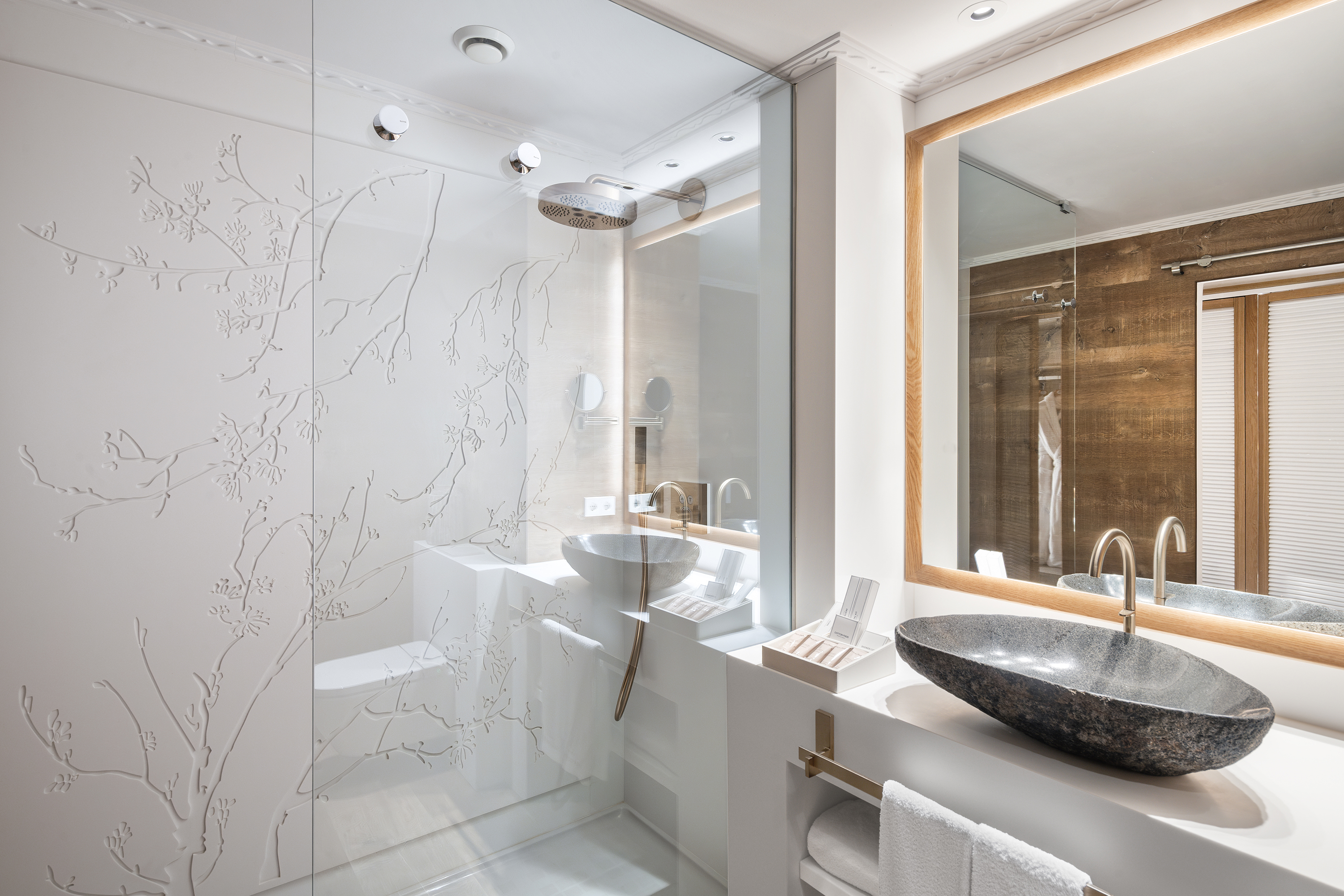 Double or Twin Standard