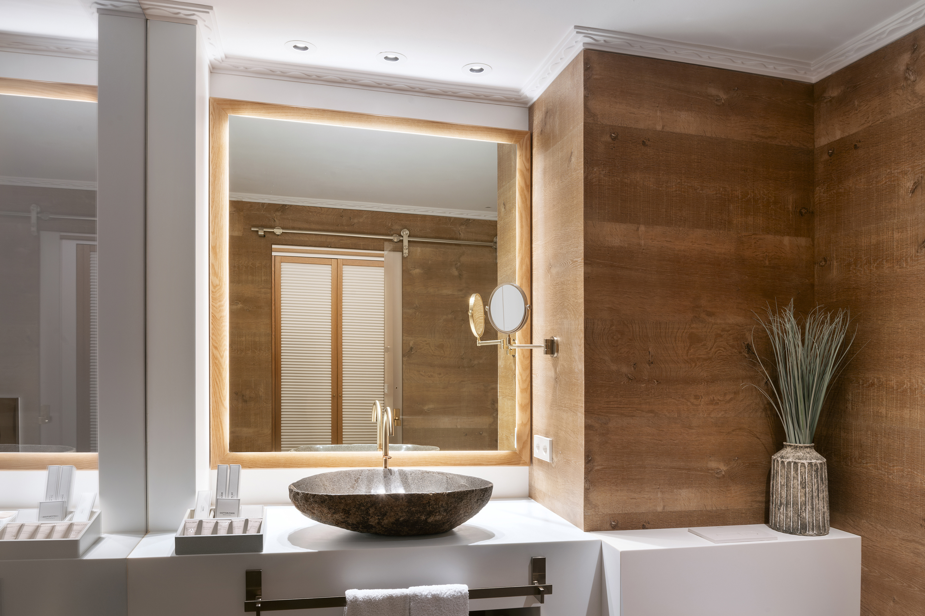 Double or Twin Standard