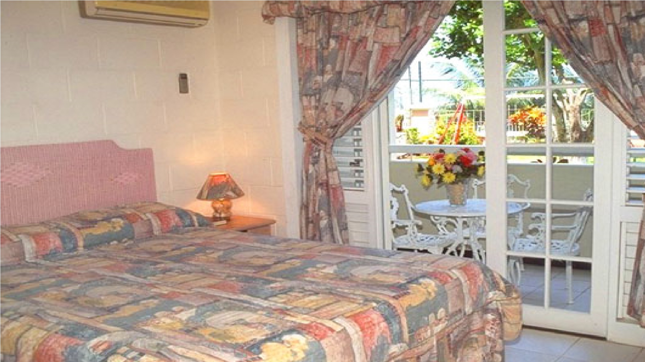 Apartment Two Bedrooms Two Bathrooms