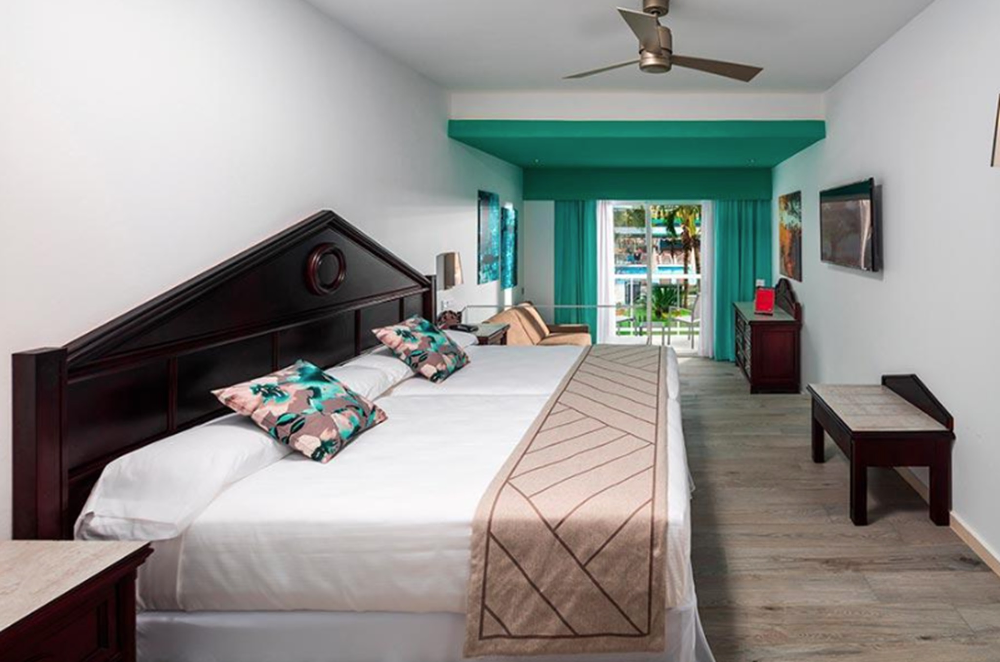 Junior Suite Garden View Two Bedrooms