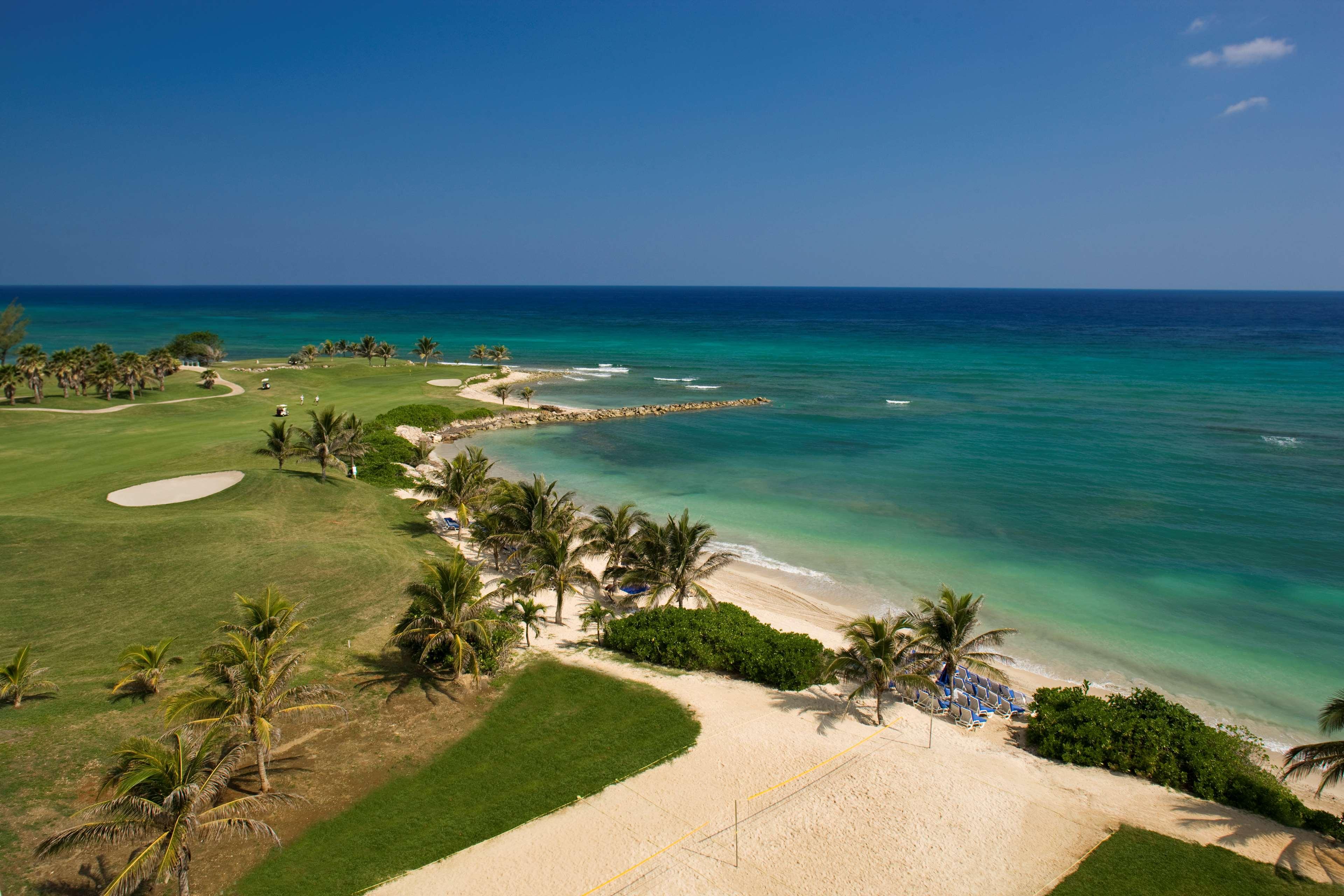 Double Partial Ocean View King Bed