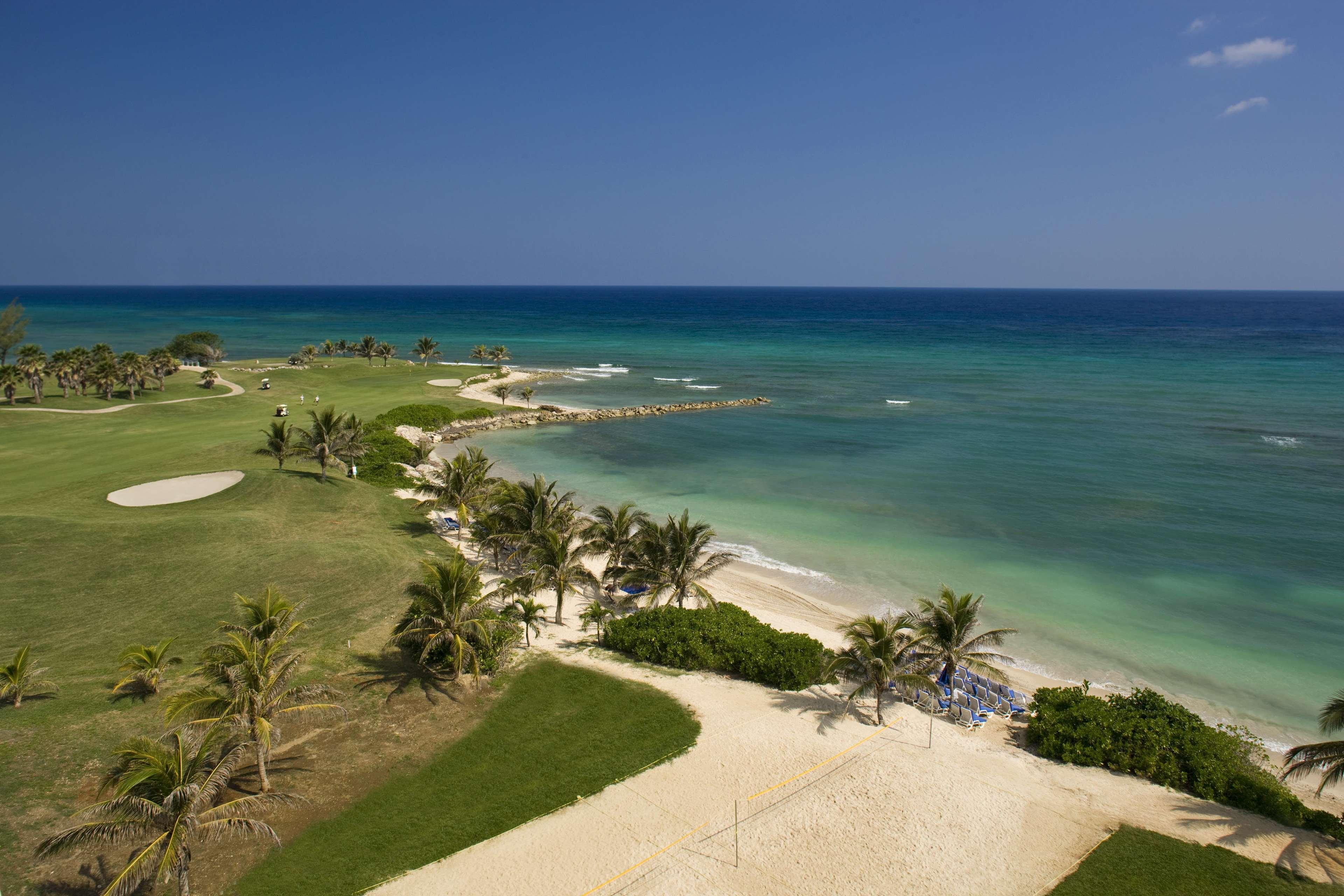 Double Partial Ocean View King Bed