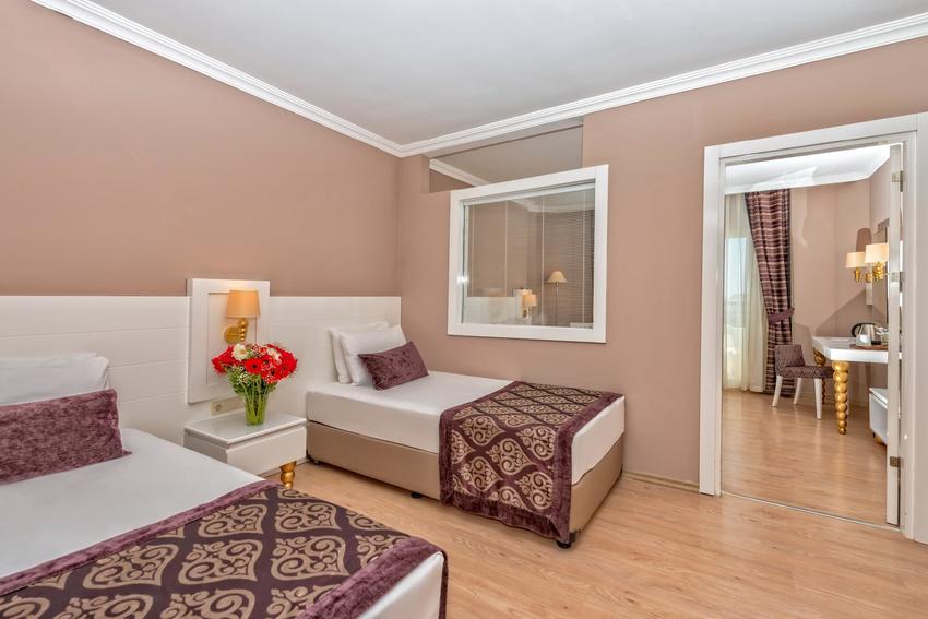 Family Room Sea View