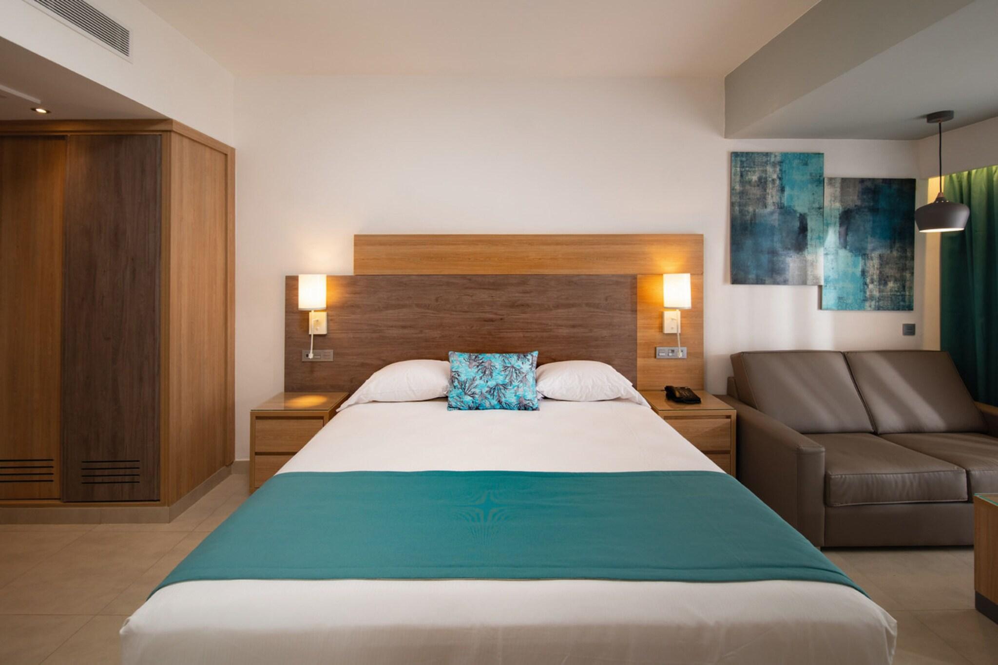 Double King Size Bed