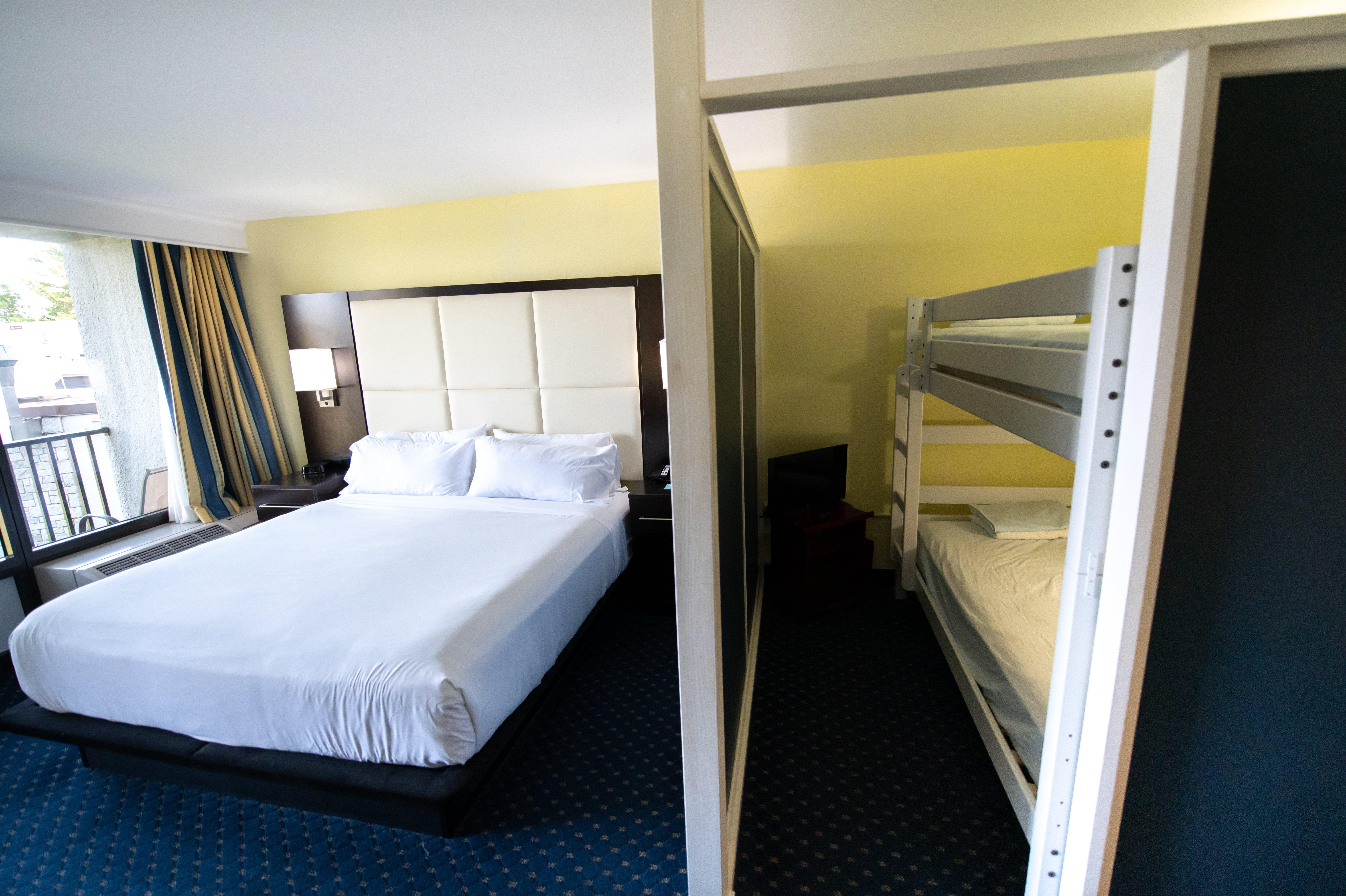 Suite Ocean View King Bed