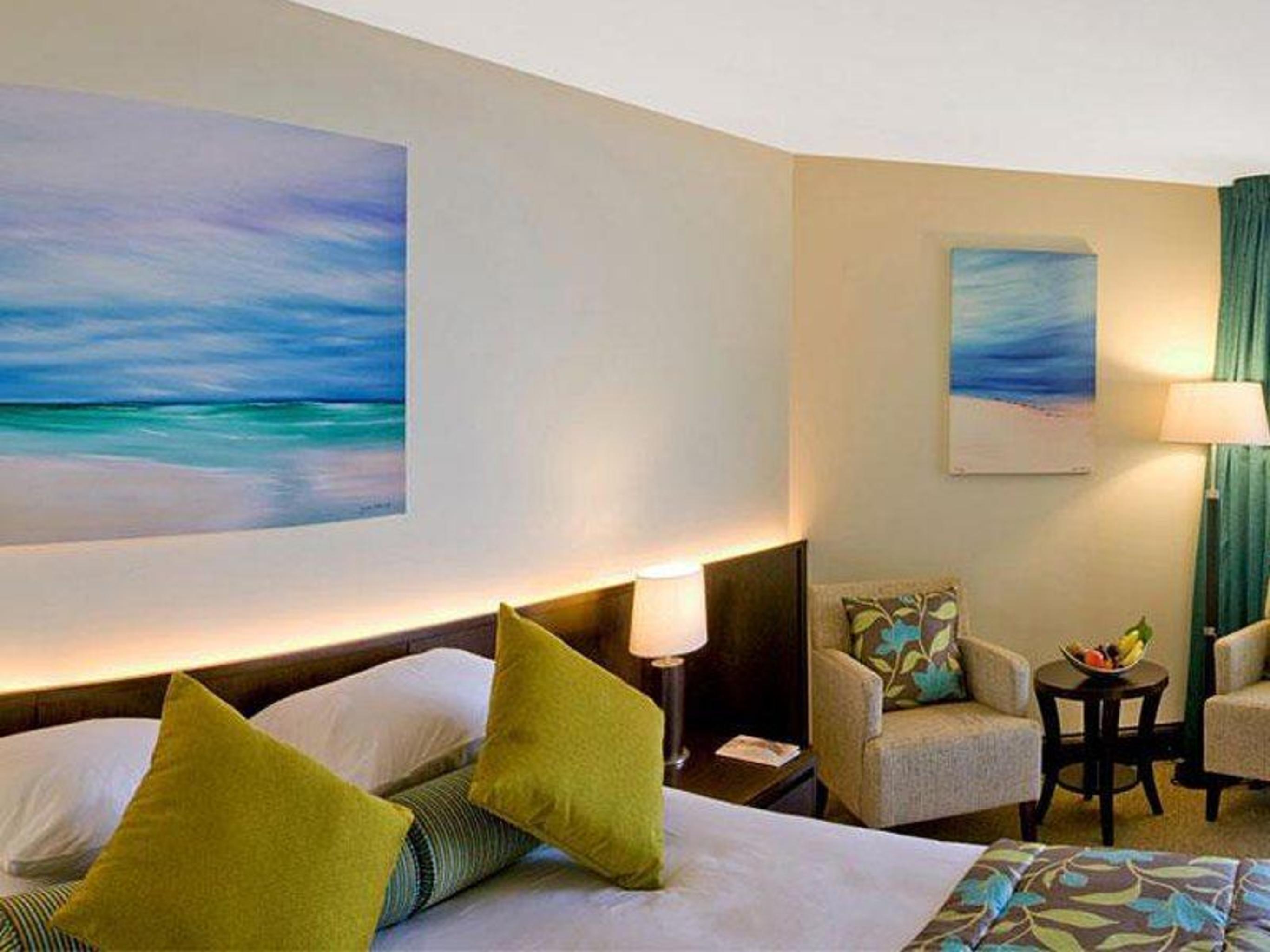 Double or Twin Deluxe Sea View