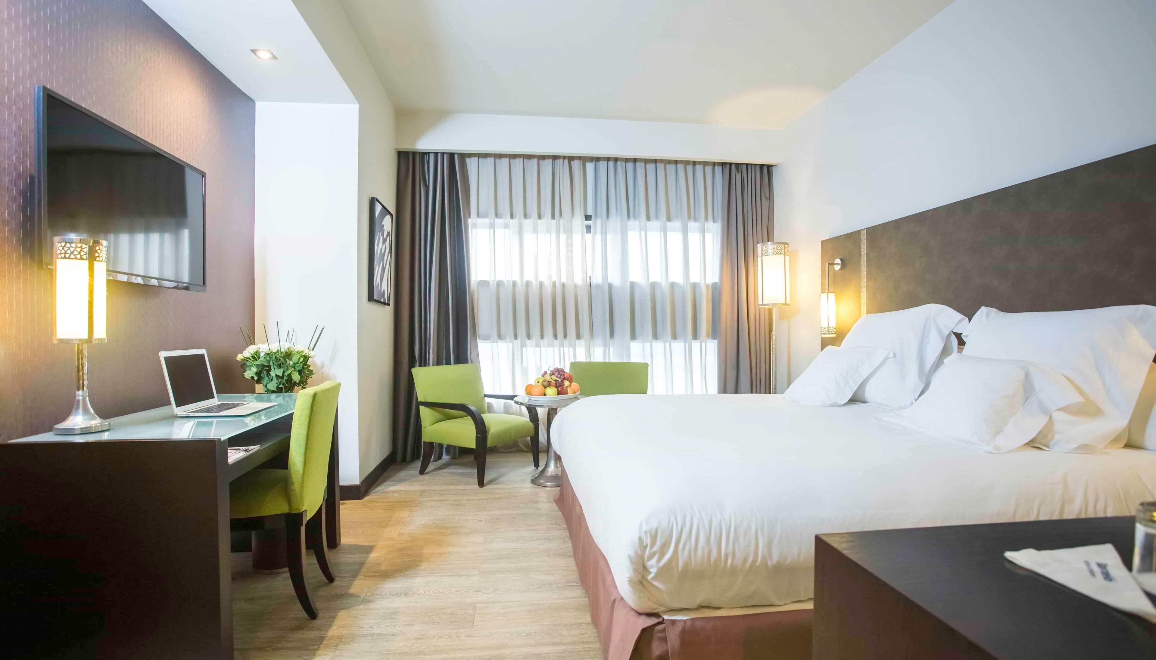 Double or Twin Deluxe